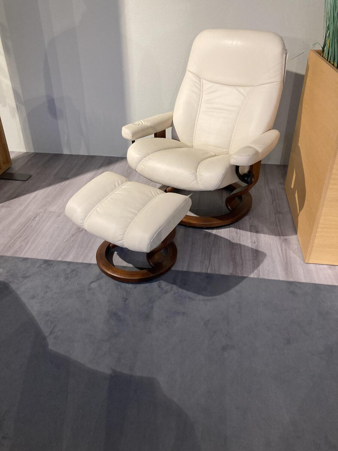 Stressless - Sessel Consul L Leder Batick Cream Creme Gestell Classic Braun Mit Hocker - 3