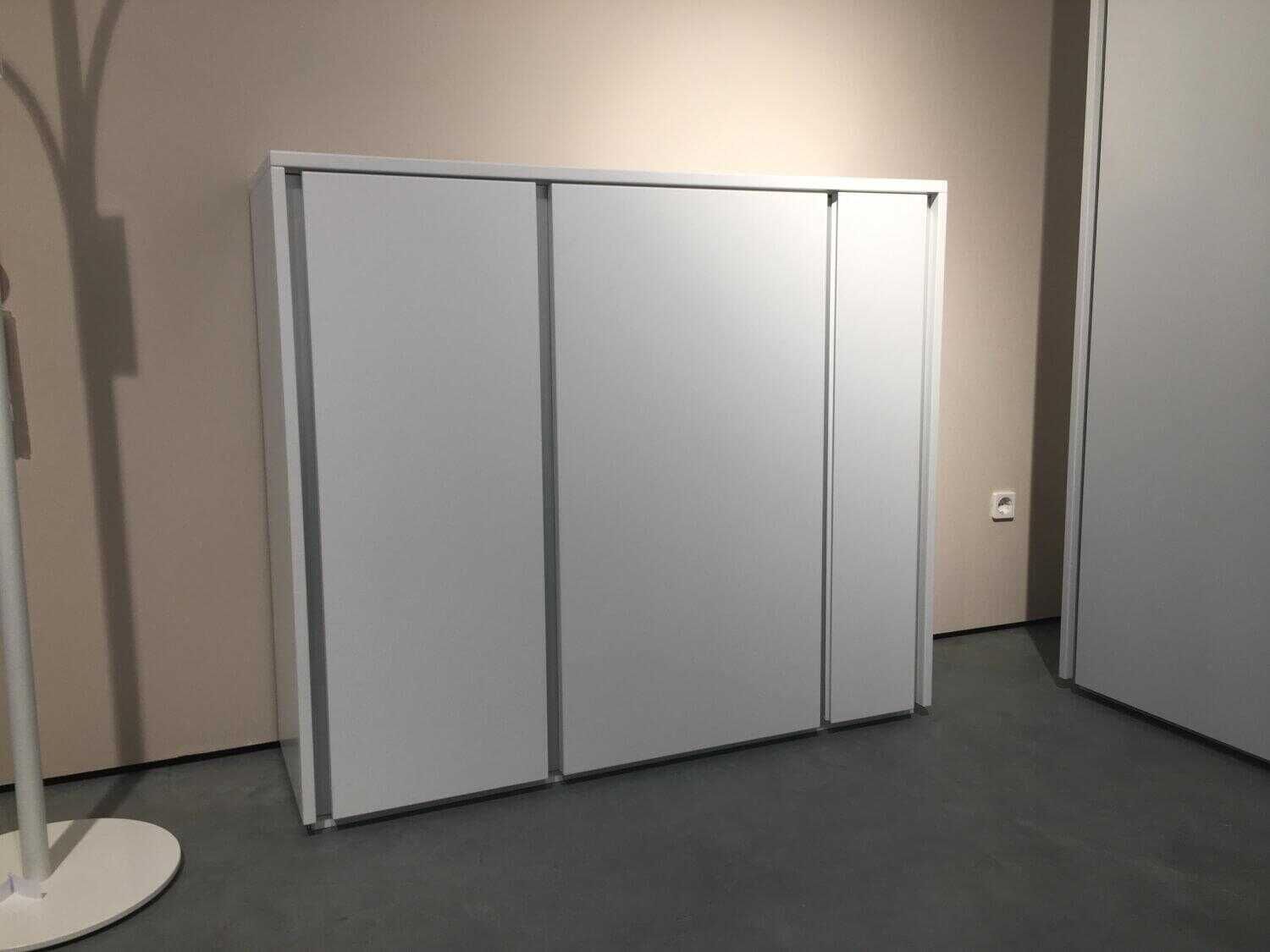 Schönbuch - Aktenschrank Stripes Lack Schneeweiß 54 3-Türig - 2