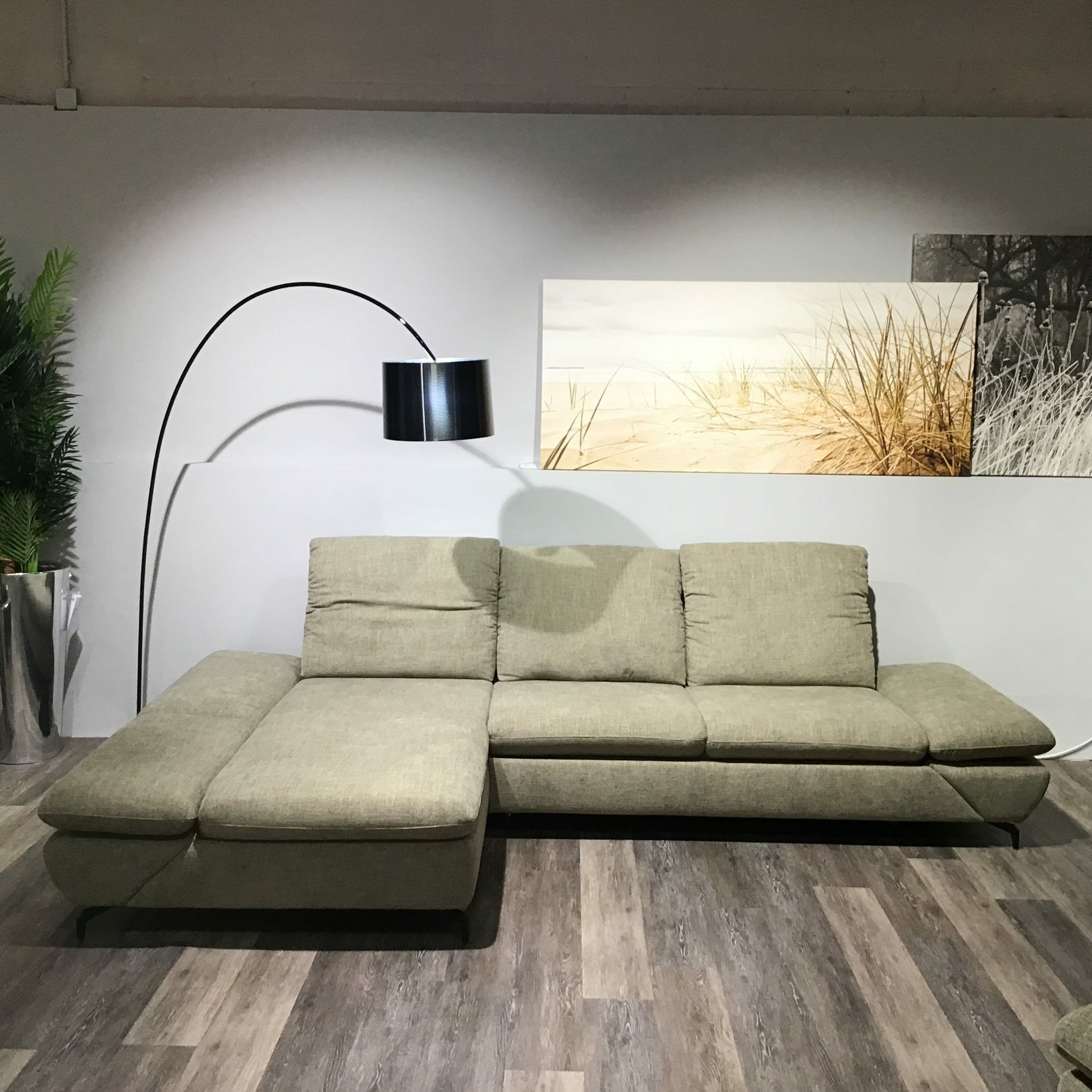 W. Schillig - Eckkombination Wanja Stoff S4337 Leaf Grün Metallfuß Schwarz - 3