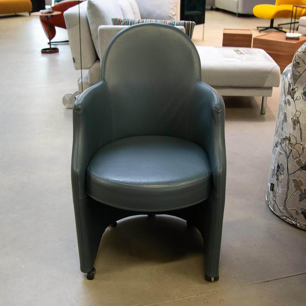 Brühl - Armchair Armand Leather La Plume Petrol Blue Feet Castors Black - 3