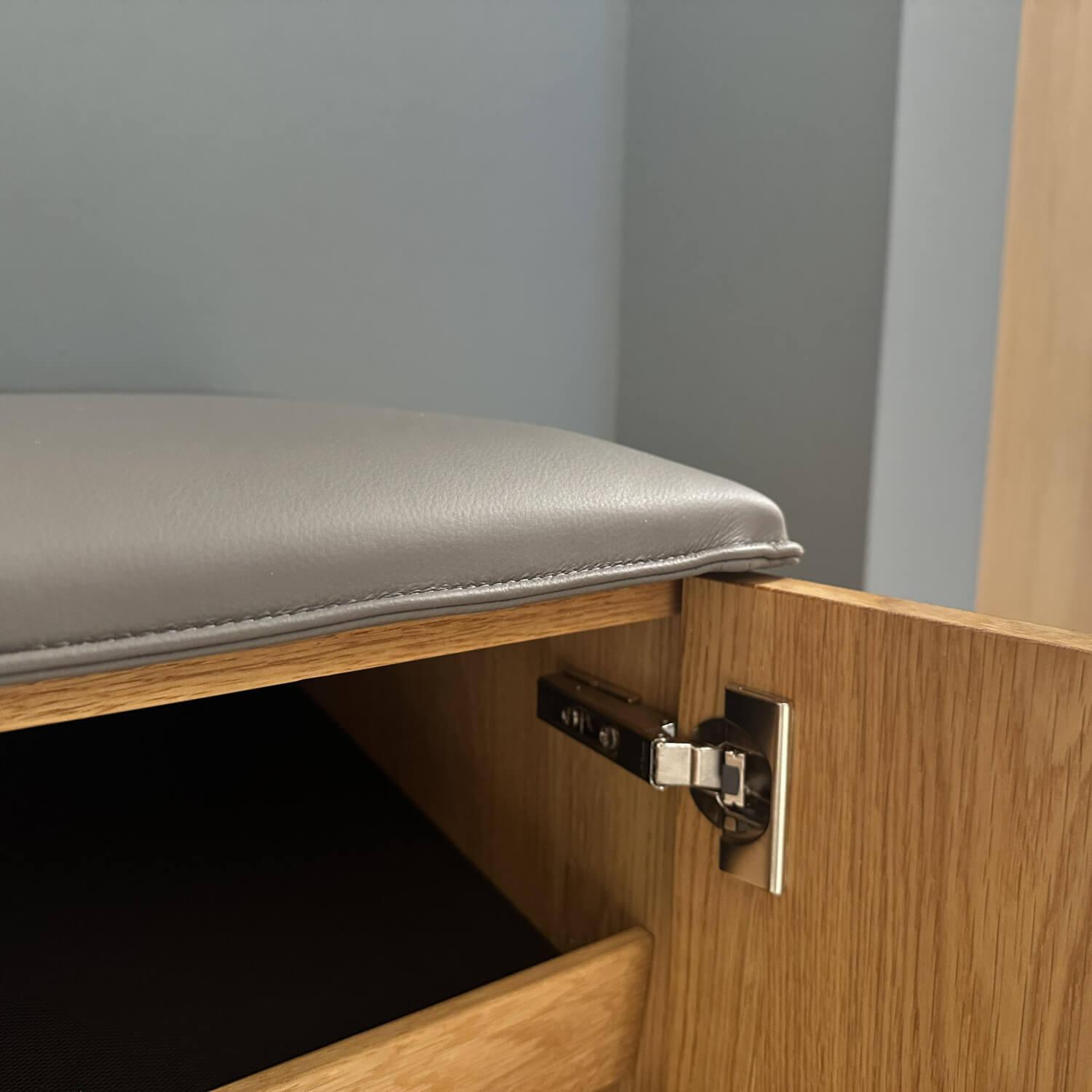Team 7 - Garderobe Cubus Eiche Wild Naturöl Sitzauflage Leder Mittelgrau - 7