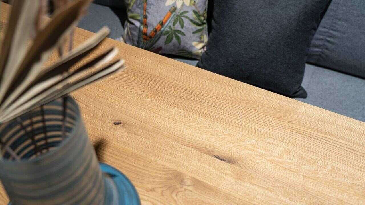 Essgruppe Tisch Rustikale Asteiche Natur Geölt Bank Mit 3 Stühlen
