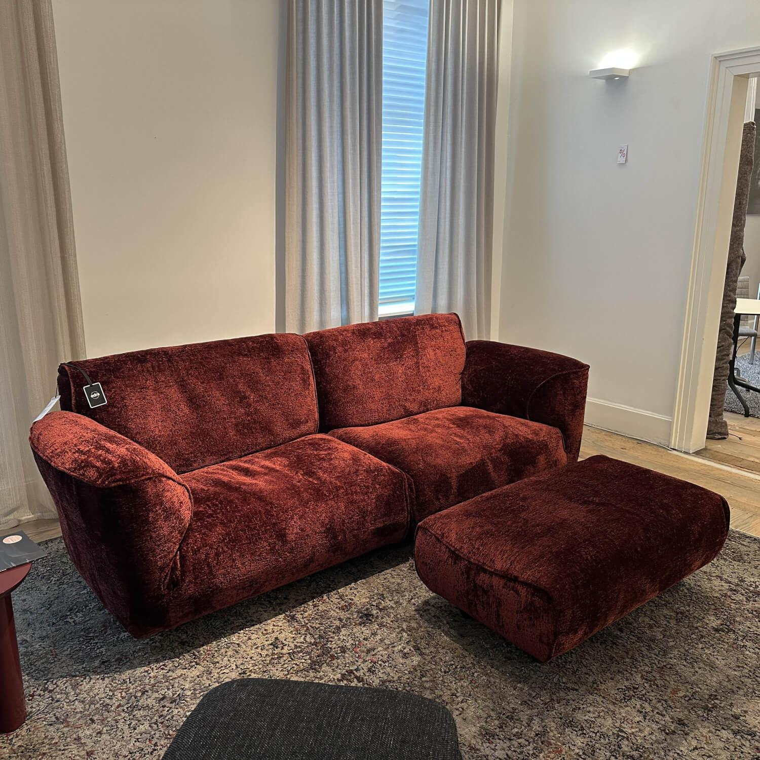 Edra - Sofa Grand Soffice Stoff 8214 57 Soft Nest Rot Polsterung Gellyfoam Und Daune Inklusive Hocker - 7