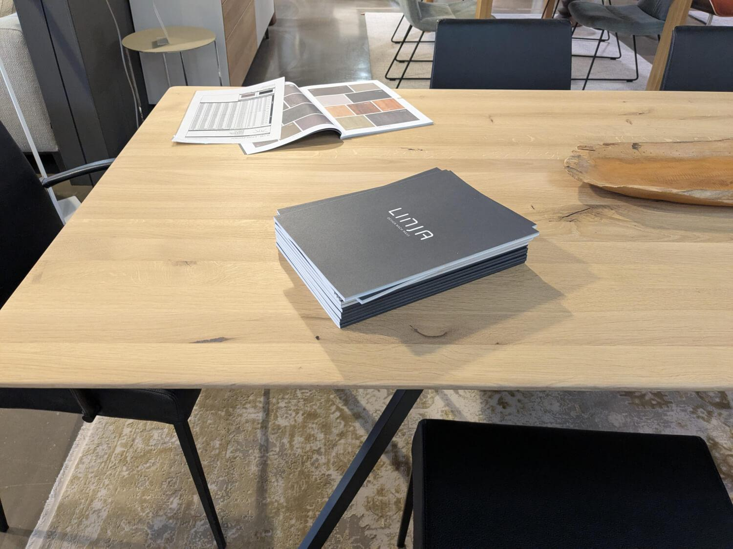 Wimmer - Esstisch linja Rustikale Asteiche Hartwachsöl Bianco Gestell Metall Anthrazit - 6