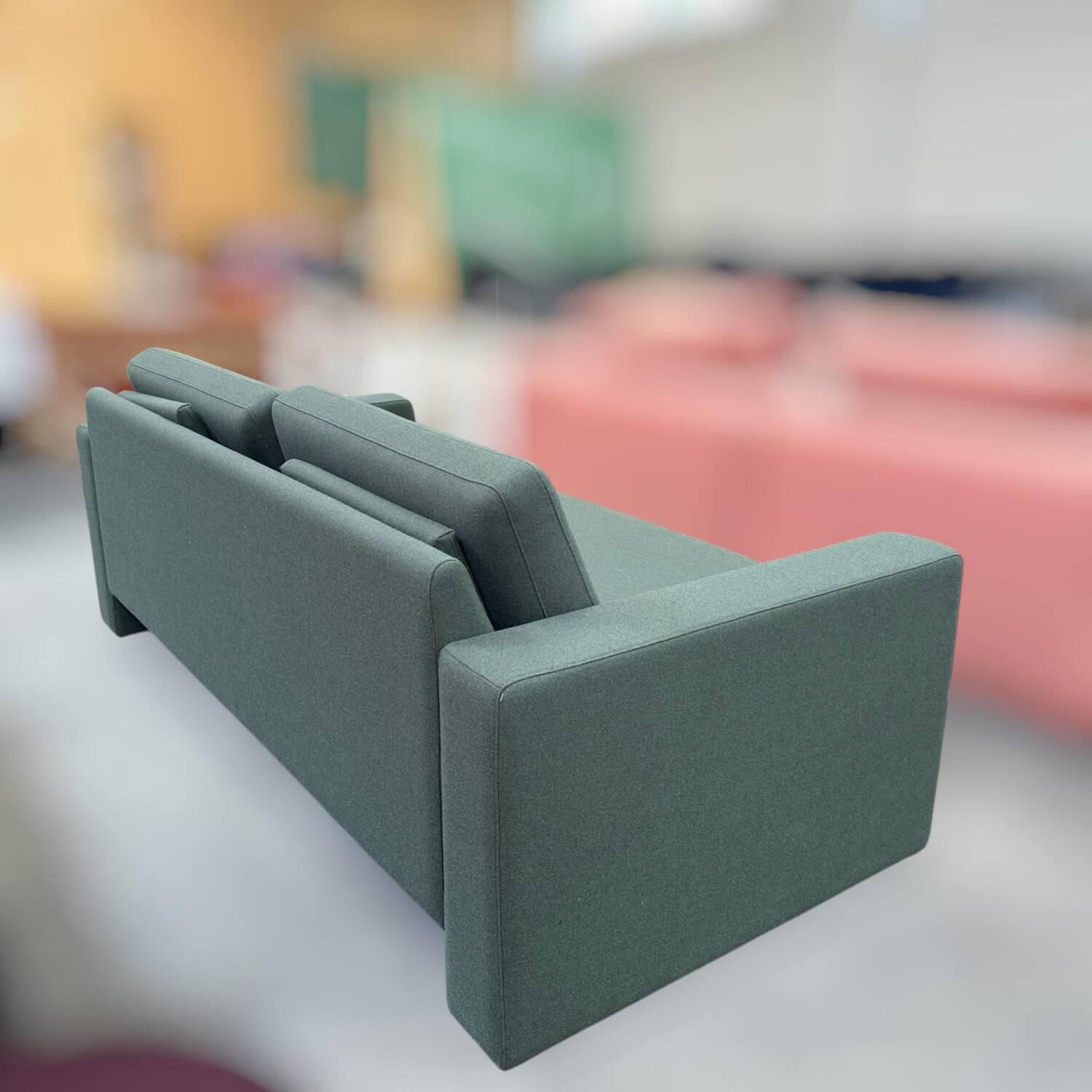 COR - Sofa Conseta Stoff 9727 Tanne Grün Bodenfrei Mit Filzgelitern - 2