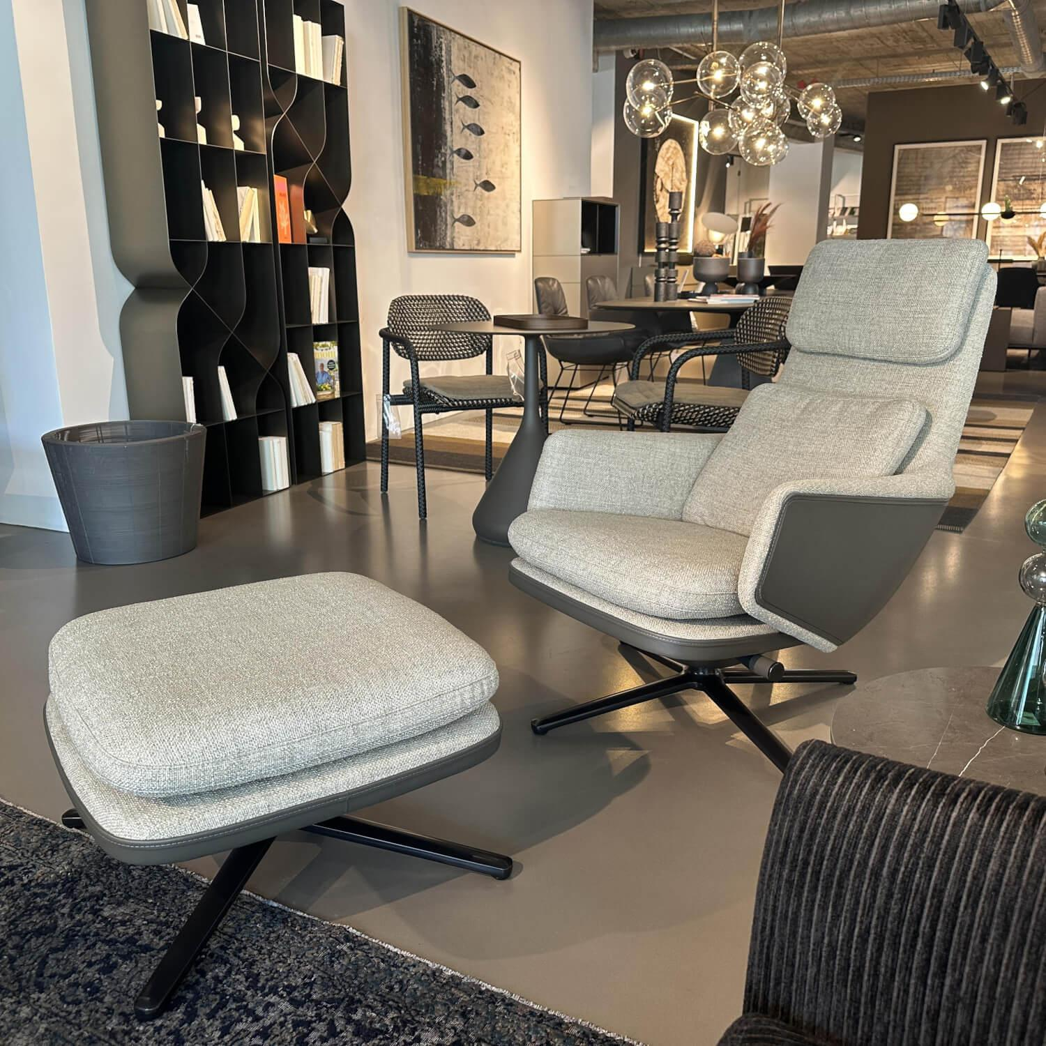 Vitra - Sessel Grand Relax Schale Leder Forte Decor Umbra Grau Innen Stoff Corsaro Bambus Melange Grau Mit Hocker - 3