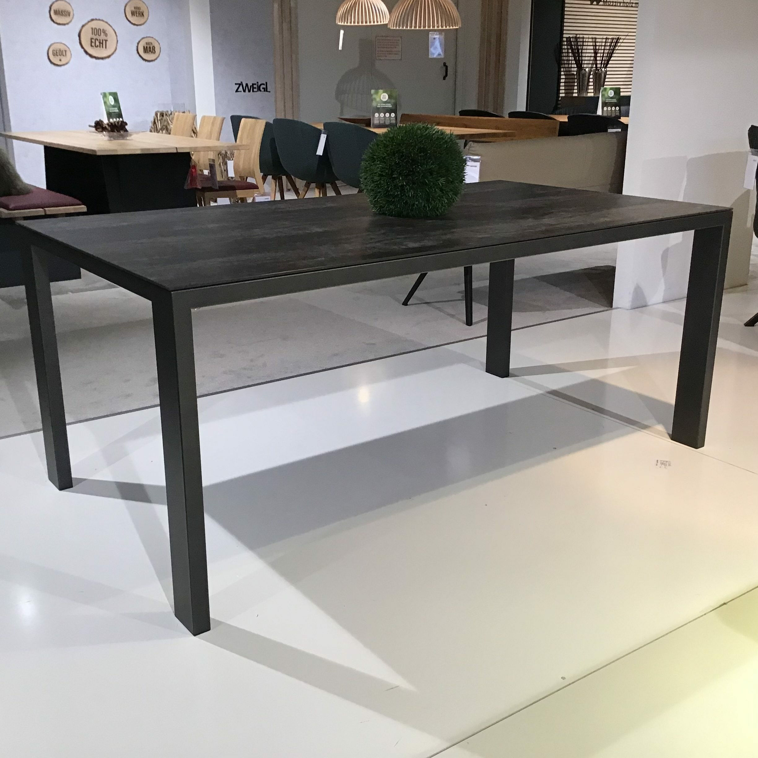 Musterring - Esstisch Nova Platte Keramik Dekton Oxido Gestell Anthrazit - 2