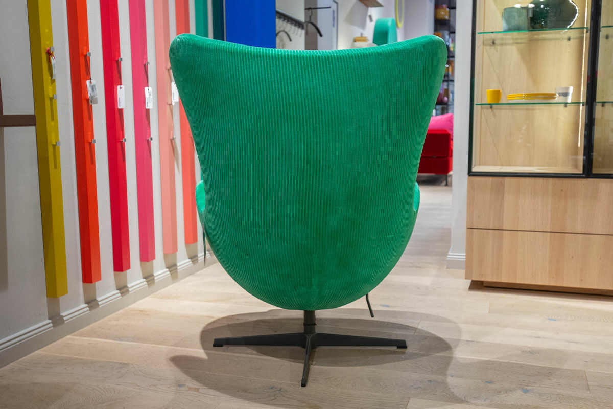 Fritz Hansen - Sessel Egg Chair Stoff Special Fabric Phlox 0933 Green Grün Gestell Warm Graphite Lackiert Grau - 5