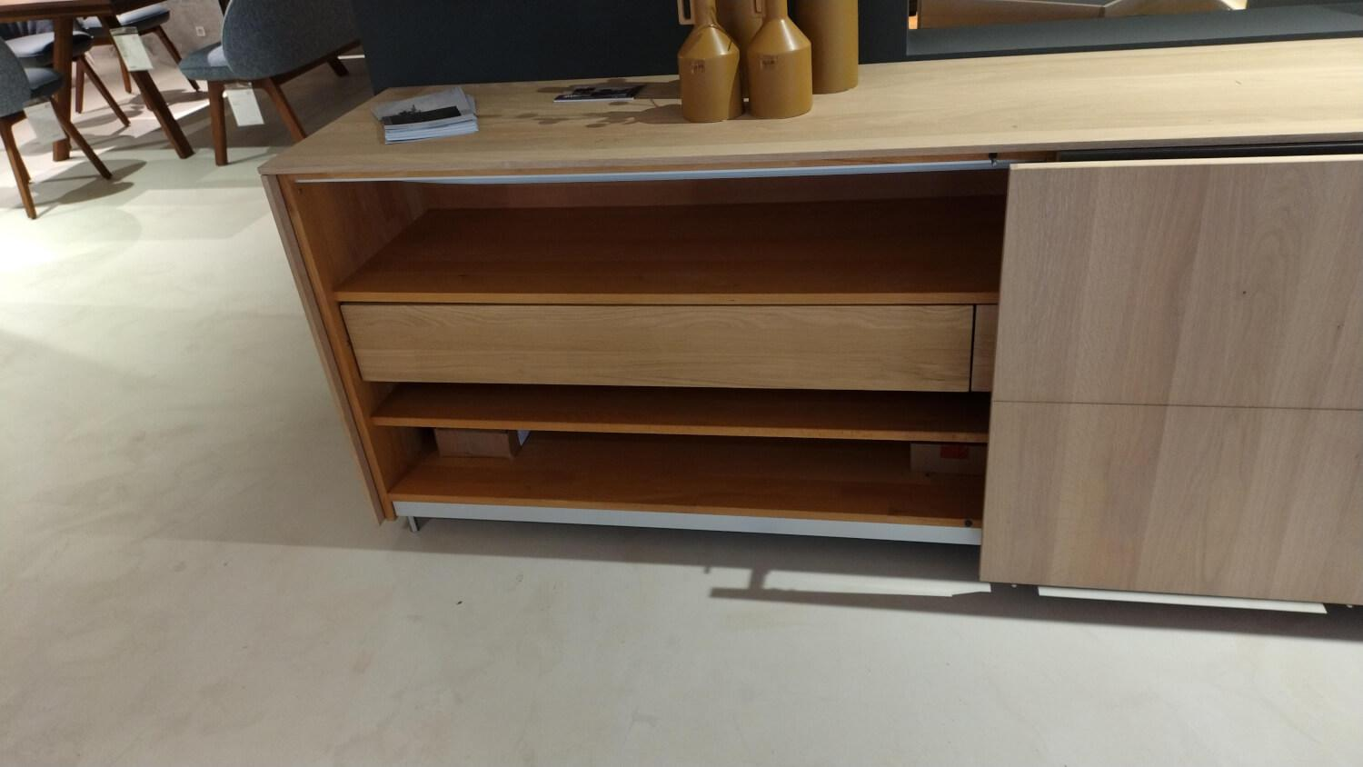 Team 7 - Anrichte Filigno Eiche Weißöl Innen Buche Naturöl Absetzung Keramik Cement Grau - 3