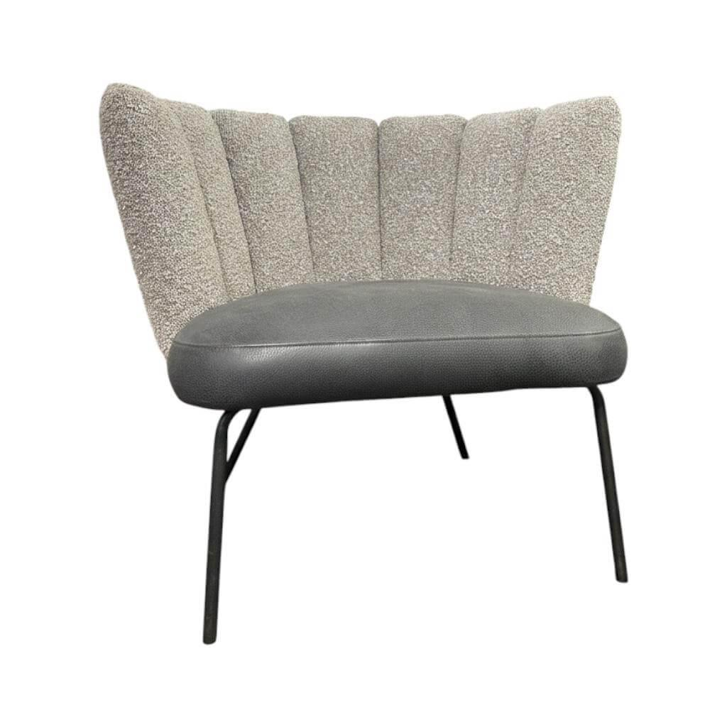 KFF - Sessel Gaia Lounge Sitz Leder Rawhide Schwarz Rücken Stoff Ascot Toffee Beige Gestell Metall Schwarz - 1