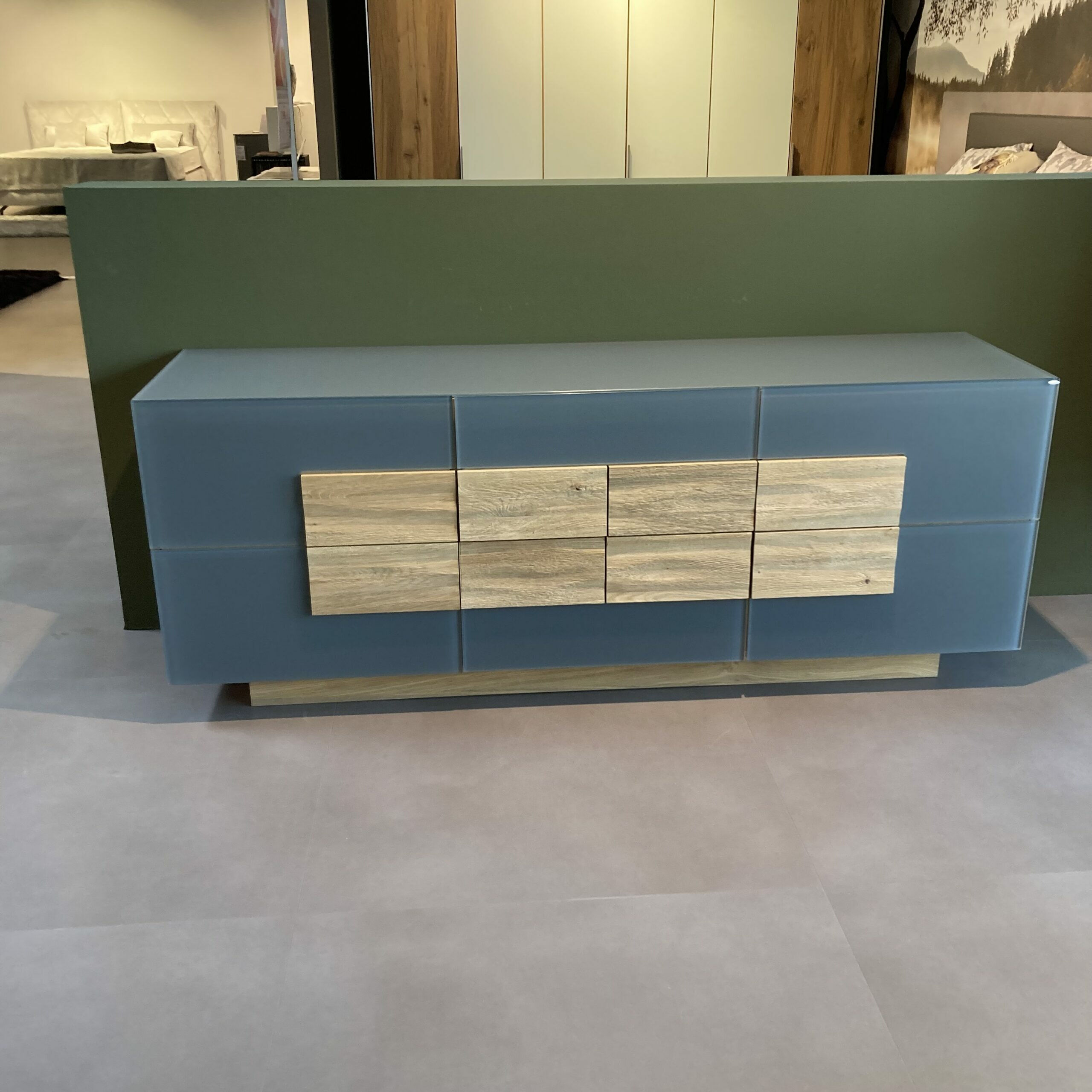 Voglauer - Sideboard V-Montanara Wildeiche Geölt Front Glas Grau - 3