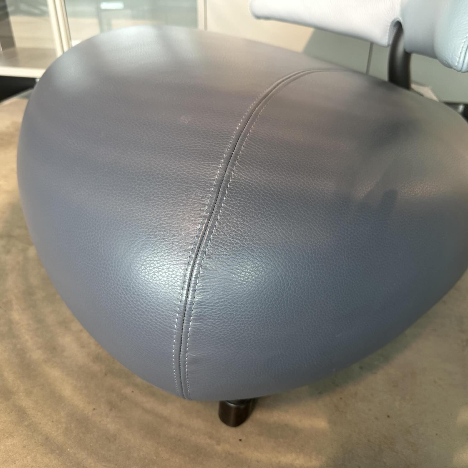 Leolux - Sessel Pallone Pa Leder Senso Sitz 3210 Tempest Blau Und Rücken 3890 Heaven Hellblau Füße Epoxa Granite Matt - 6