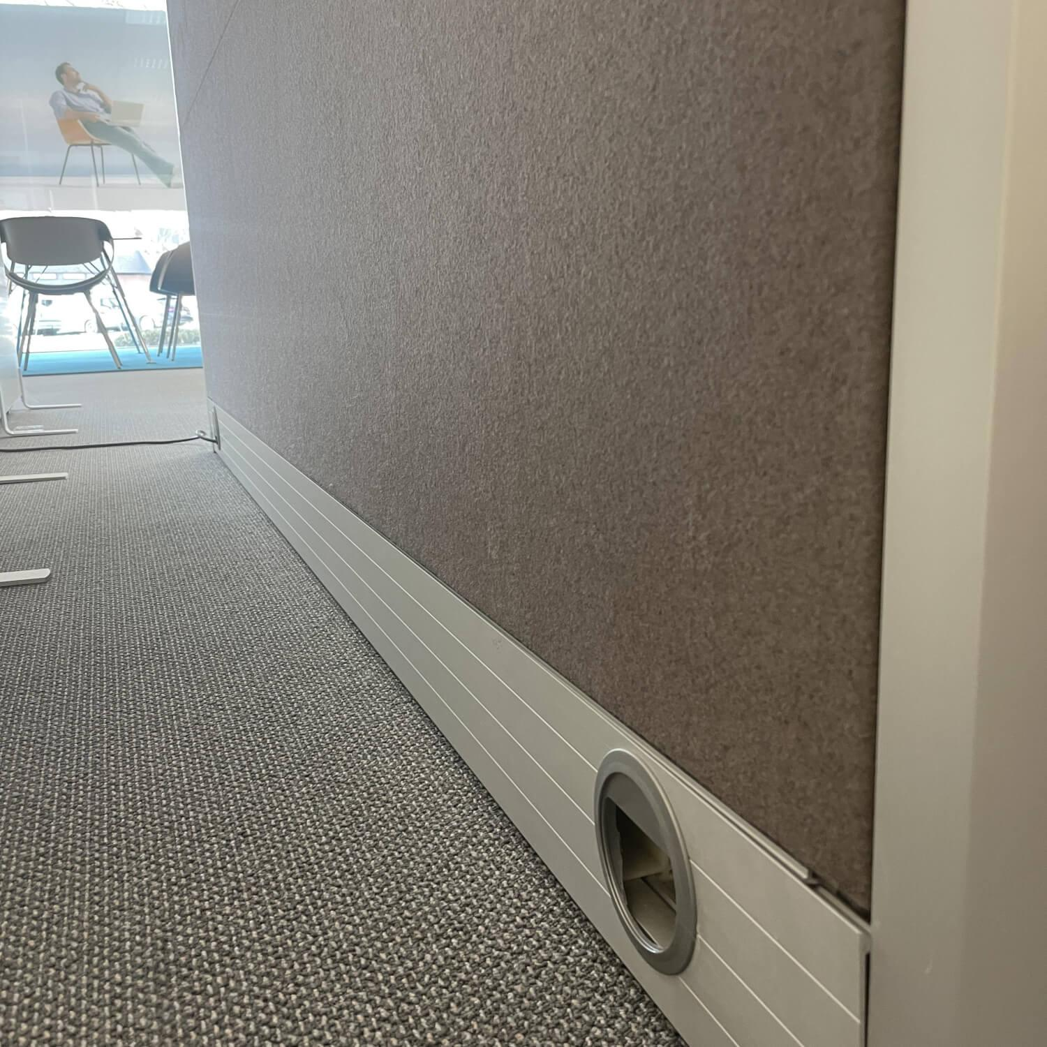 Assmann - Meeting Box Syneo Line Runde Eckprofile Eloxiertes Aluminium Frontrahmen Melamin - 6