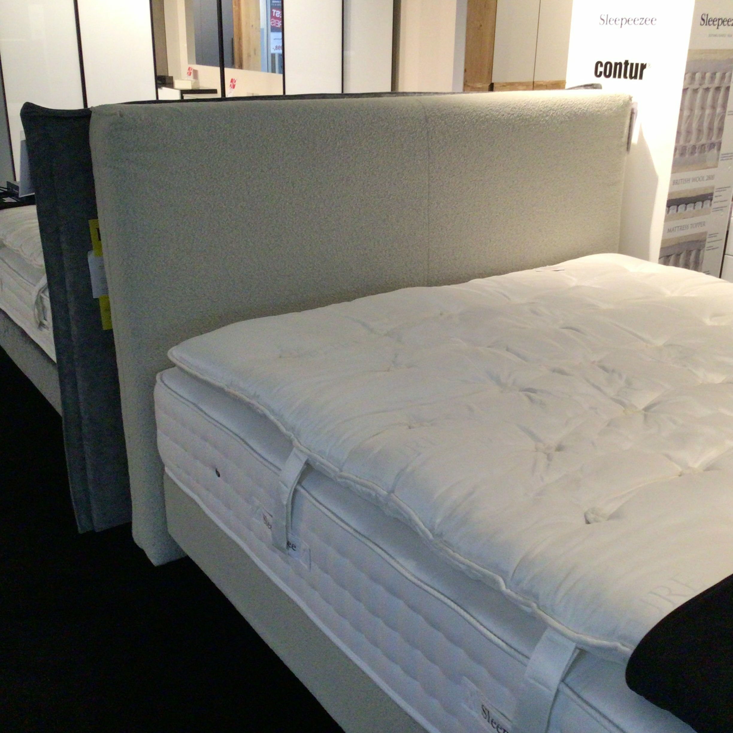 Contur - Boxspringbett 4600 Stoff Copenhagen 901 Beige Inklusive Topper Und Matratzen - 3