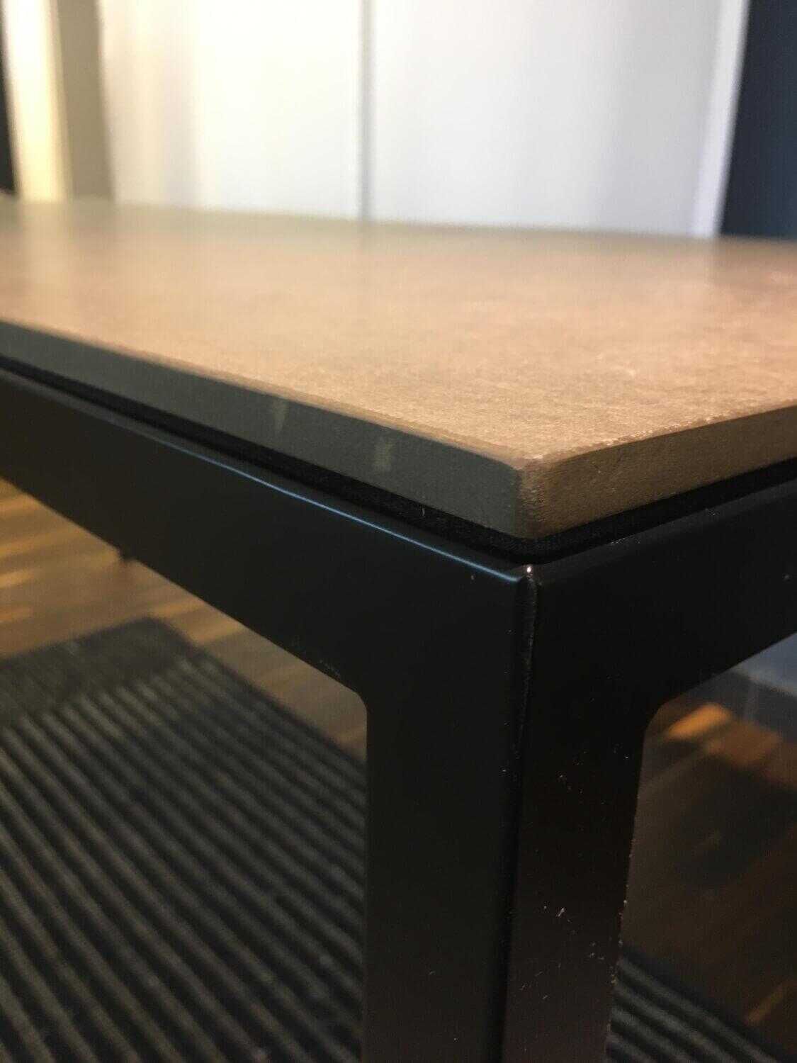 Tisch M38-1 Equitone Zementfaserplatte Natur Untergestell Stahlrohr Schwarz