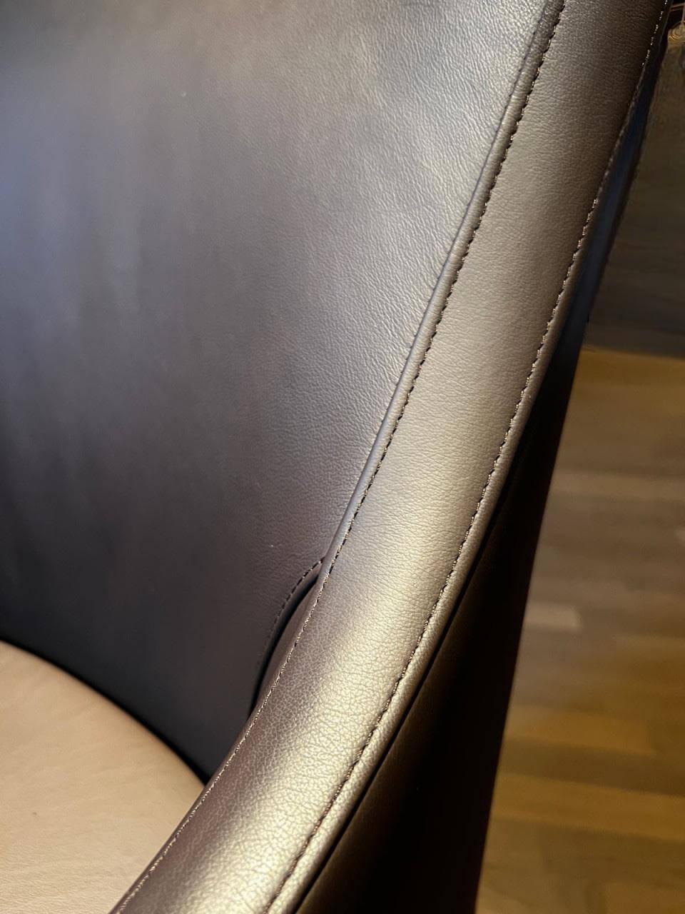 Bielefelder Werkstätten - 4er Set Armlehnstuhl Leona Leder Prestige Dunkelbraun Untergestell Chrom Glänzend - 2