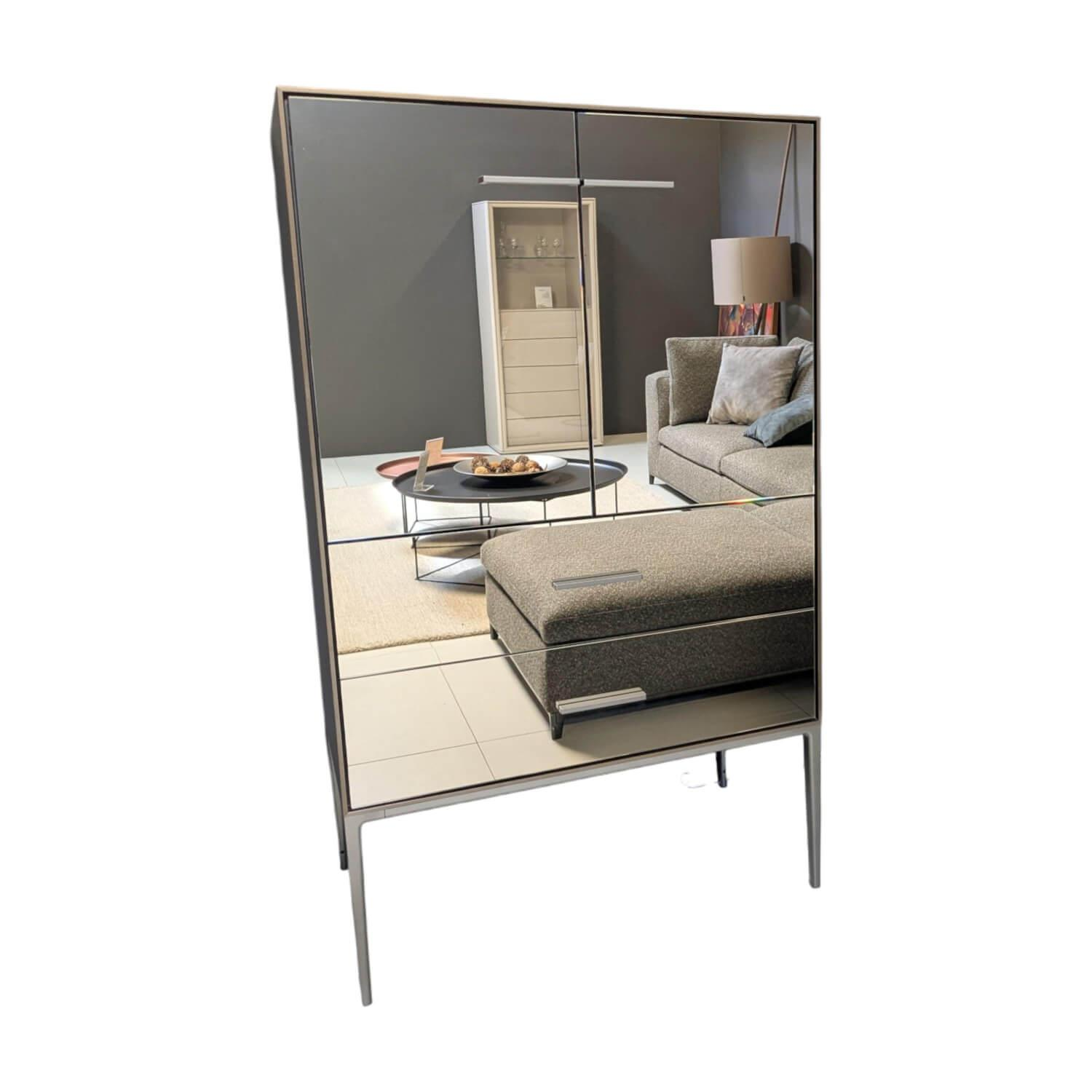 B&B Italia - Kommode Eucalipto Spiegel Bronzefarben Acrylharzbezug mit Beleuchtung - 1