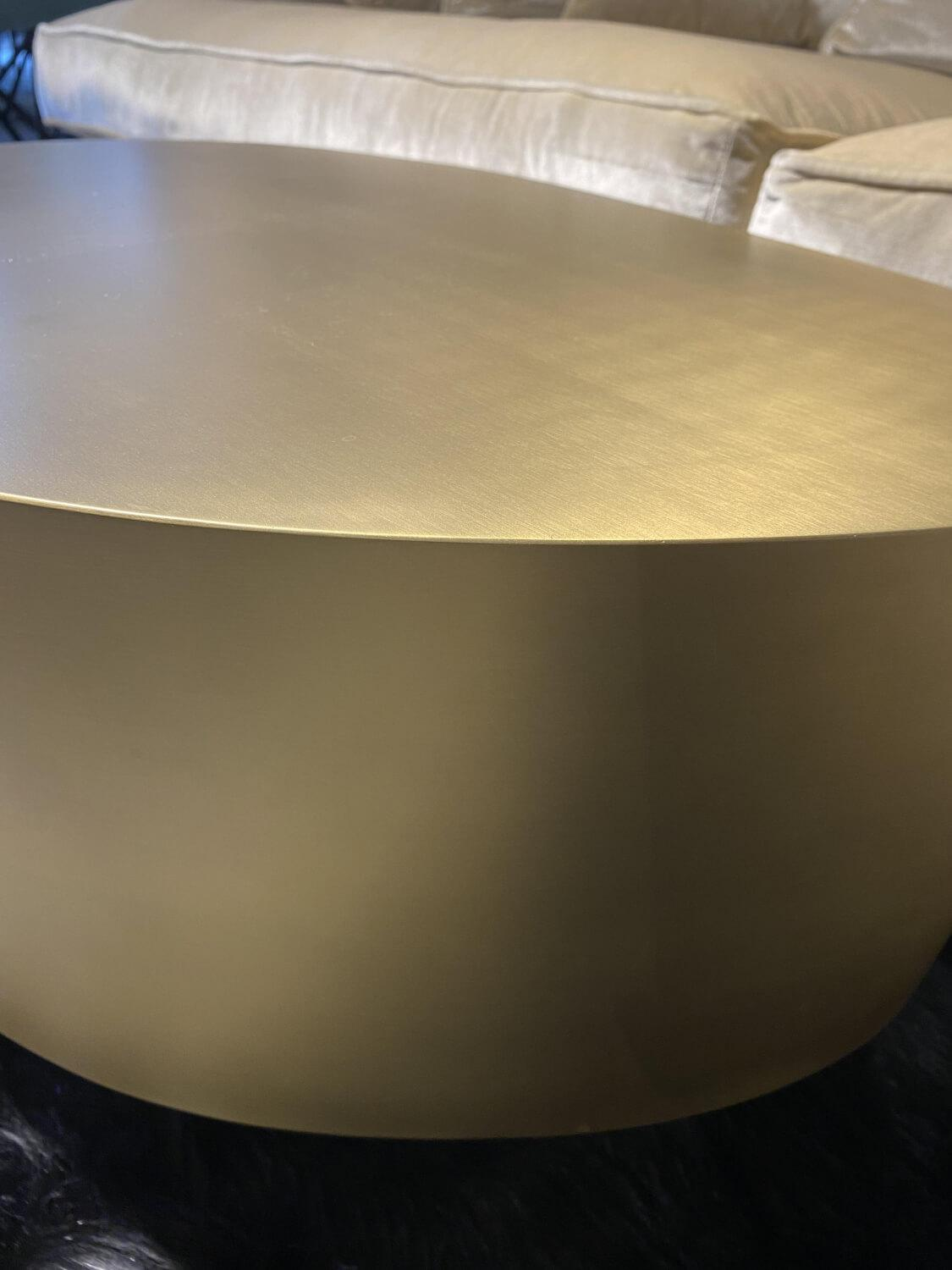 Christine Kröncke - Couchtisch Midas Messing Braun-Gold-Bronze Nummer 21 Sockel Poliert - 3
