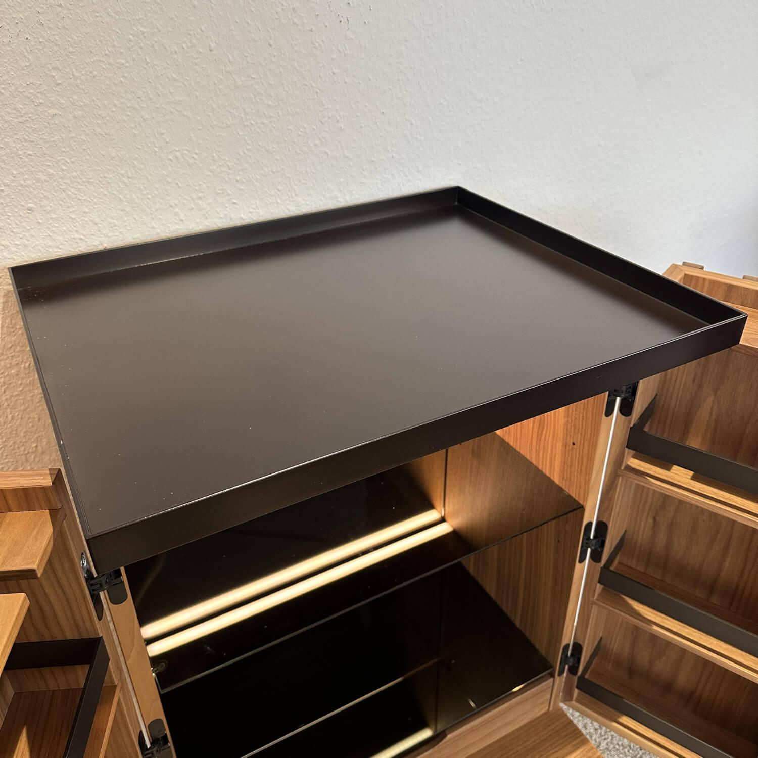 More - Barschrank Harri Nussbaum Massiv Gestell Metall Anthrazit Inklusive Led Beleuchtung - 4