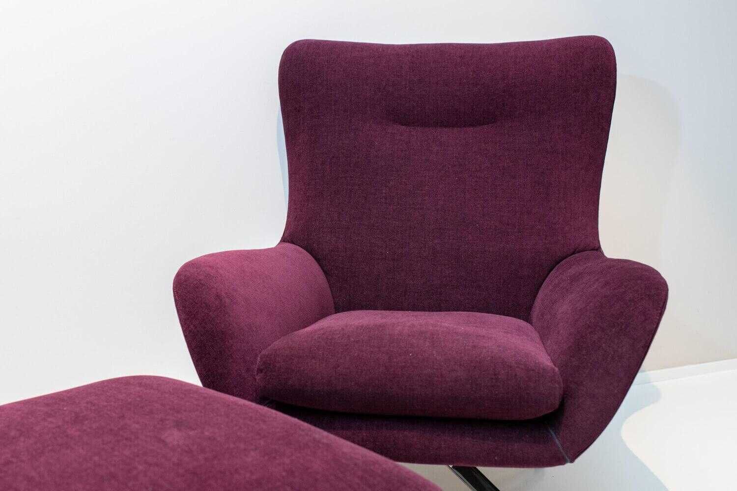 Minotti - Sessel Jensen Stoff G Bordeaux Gestell Anthrazit mit Hocker - 3