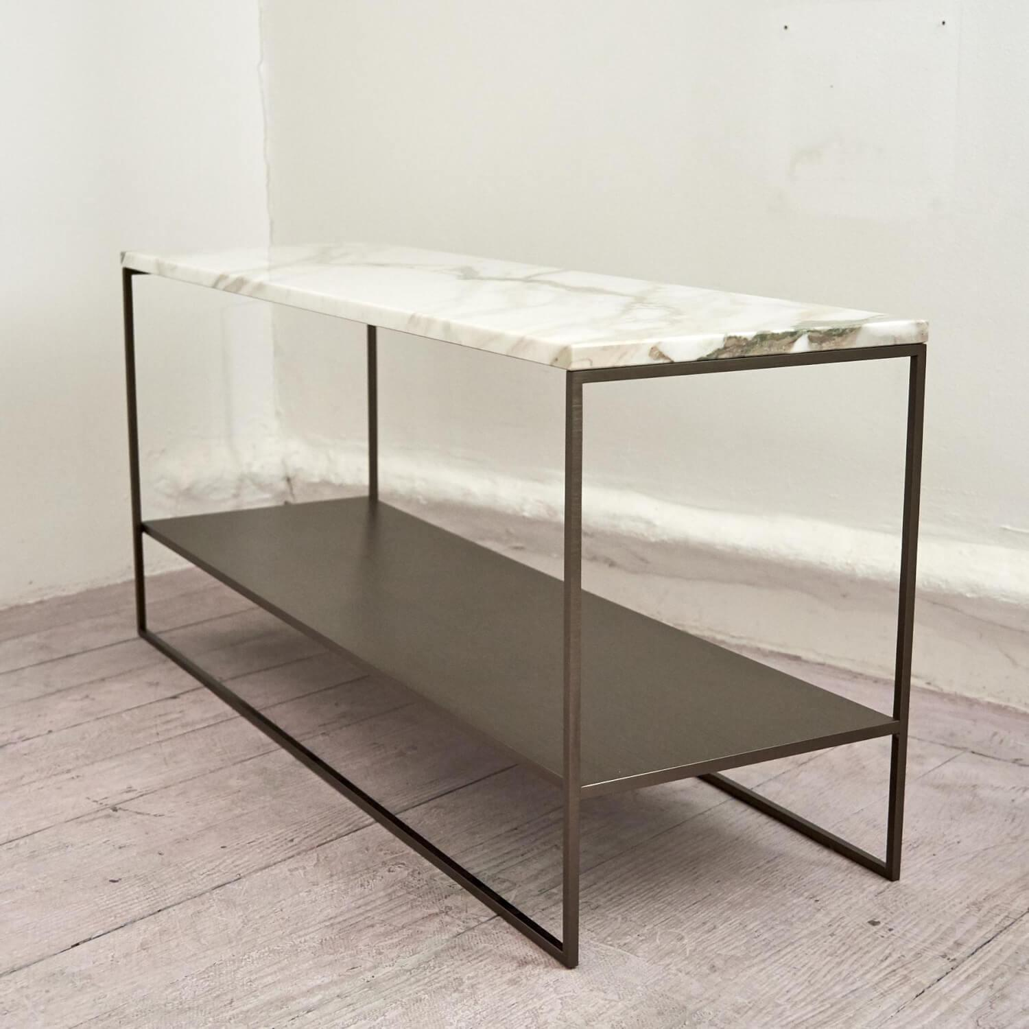 Minotti - Beistelltisch Calder Bronze Platte Mormor Calacatta Weiß Grau Gestell Satiniert Bronzefarbig Lackiert - 9