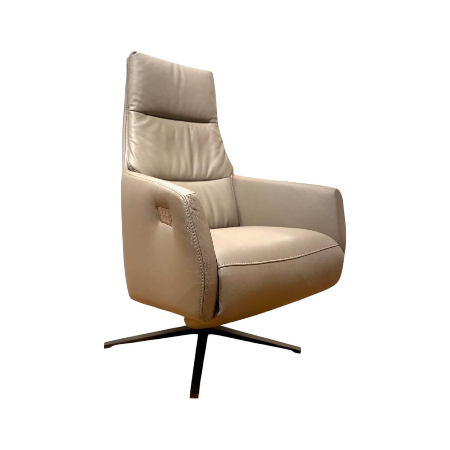 Contur - Relaxsessel Positano Medium Semianilinleder Lava Grau Kreuzfuß Schwarz Bedienelement Edelstahl - 1
