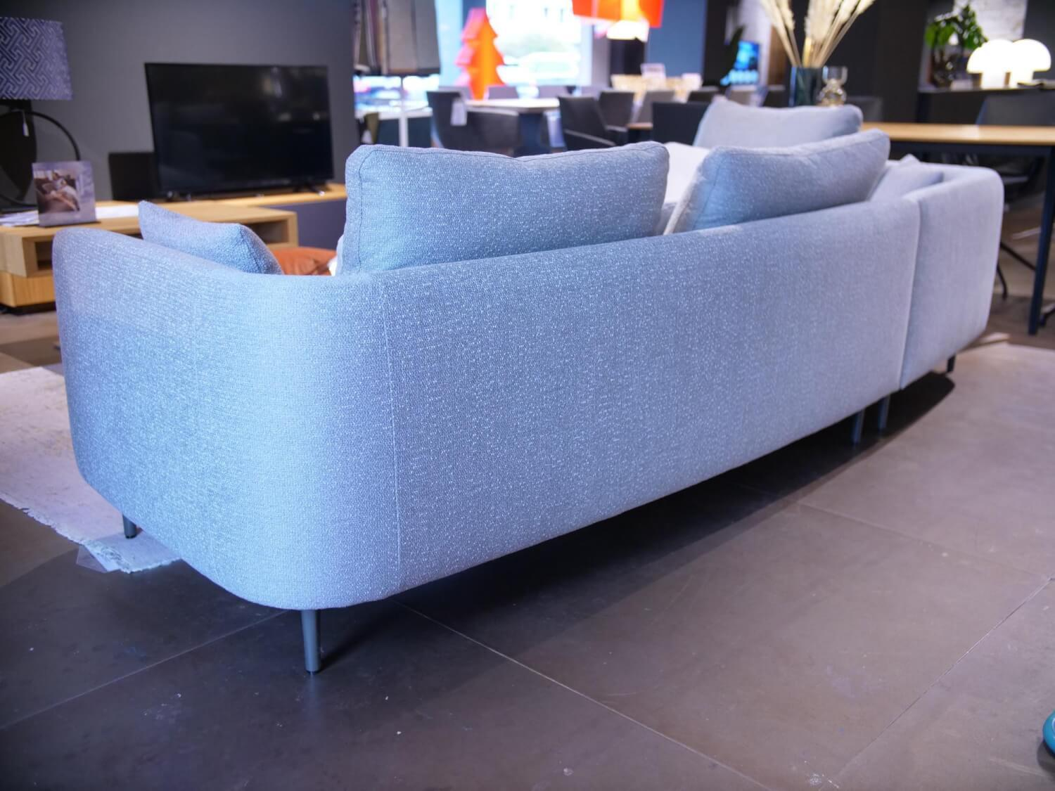 Rolf Benz - Ecksofa Kumo 555 Stoff 22 500 Grüngrau Gussfuß Aluminium RAL 7022 Umbragrau Pulverbeschichtet Mit Rückenkissen - 2