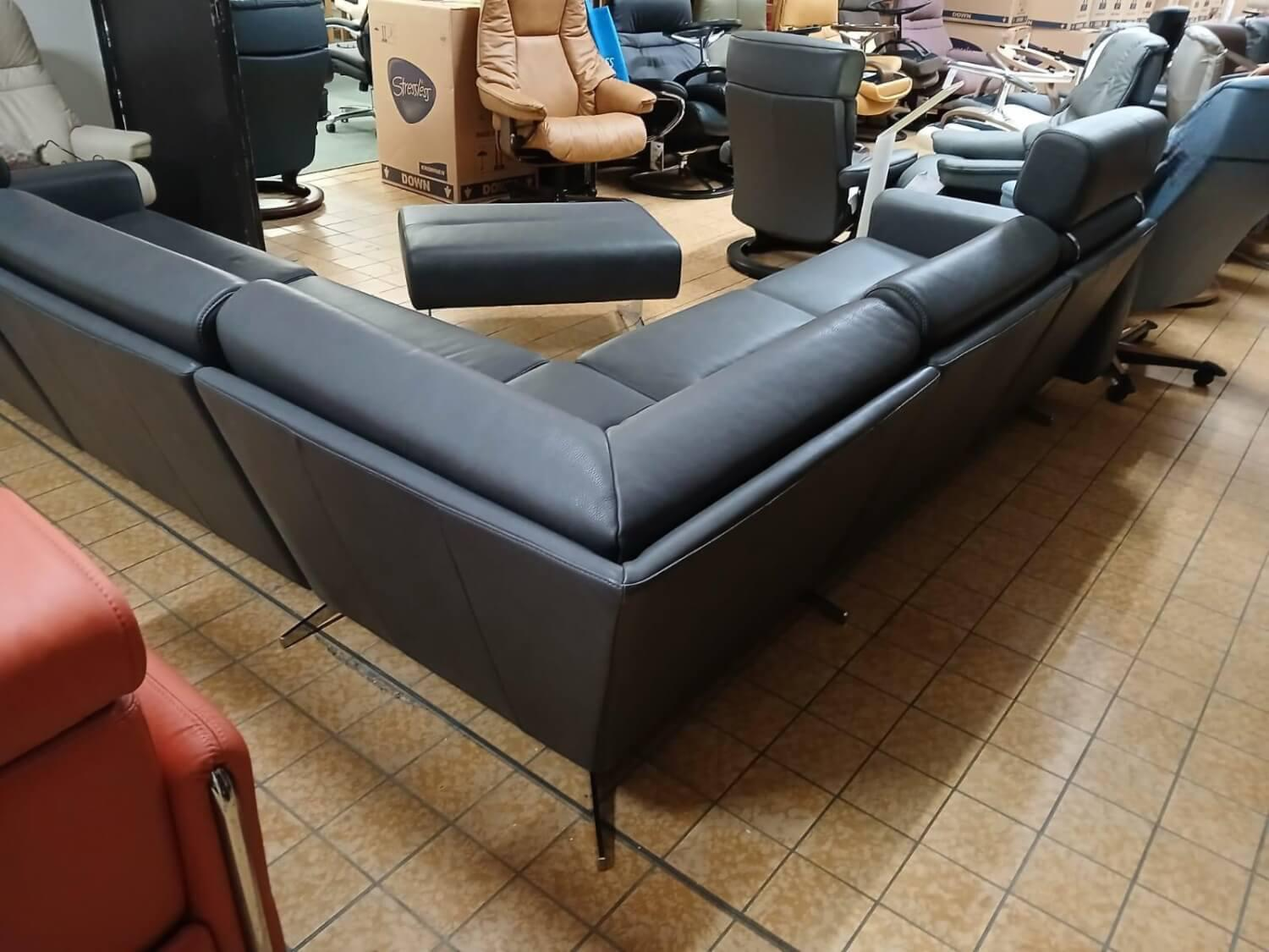 Stressless - Ecksofa Stella Leder Noblesse Grey Dunkelgrau Fuß Metallkufe Chrom Mit Breite Armteile Inkl. Hocker Und 2 Kopfstützen - 15