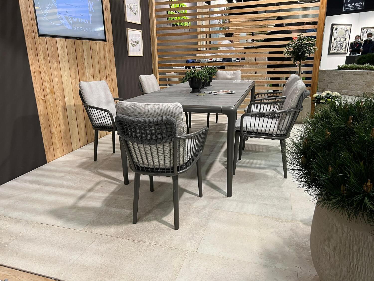 Rolf Benz - Esstisch Yoko 250 Outdoor Platte Keramik Naturali Pietre Grau Gestell Aluminium Anthrazit Matt Pulverbeschichtet - 2