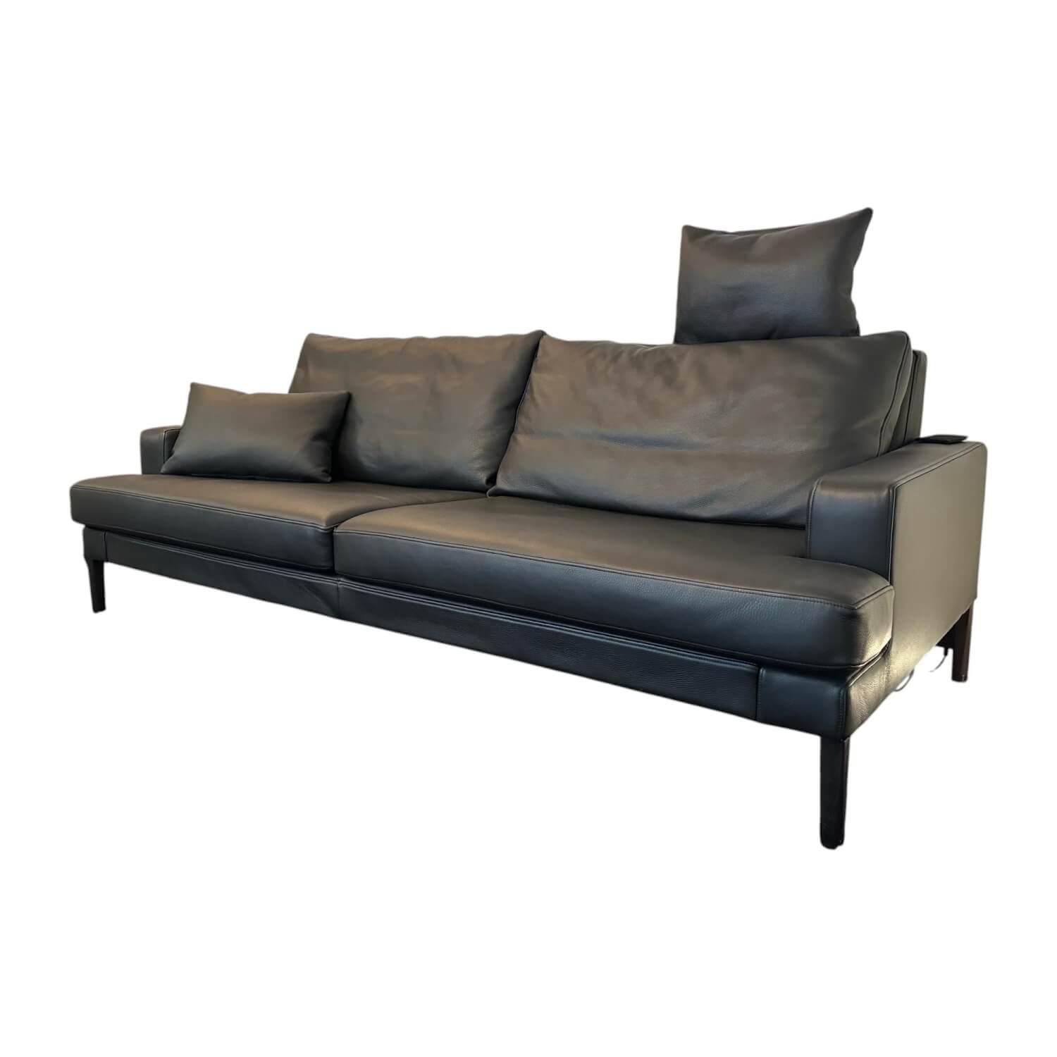 FSM - Sofa Clarus Leder Schwarz Füße Schwarz Inklusive Fußstützen Und Kopfstützen - 1