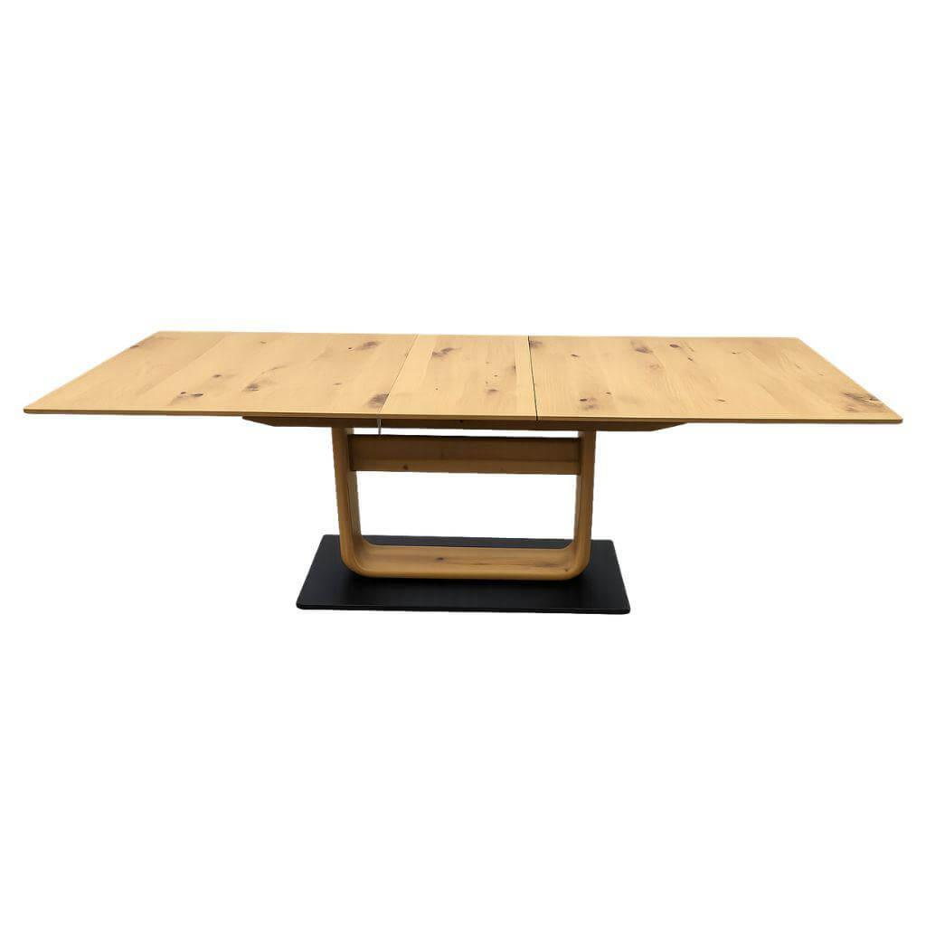 K+W - Tisch 5230 2D Ausziehbar Platte Asteiche Echtholzfurnier Gestell Eiche Bodenplatte Metall Schwarz - 1