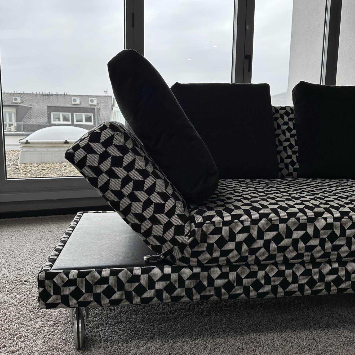 Brühl - Ecksofa Four Two Mit Funktion Und 2 Tischmodulen Bezug Stoff 4492 0049 Schwarz-Beige Metallkufe Verchromt - 5