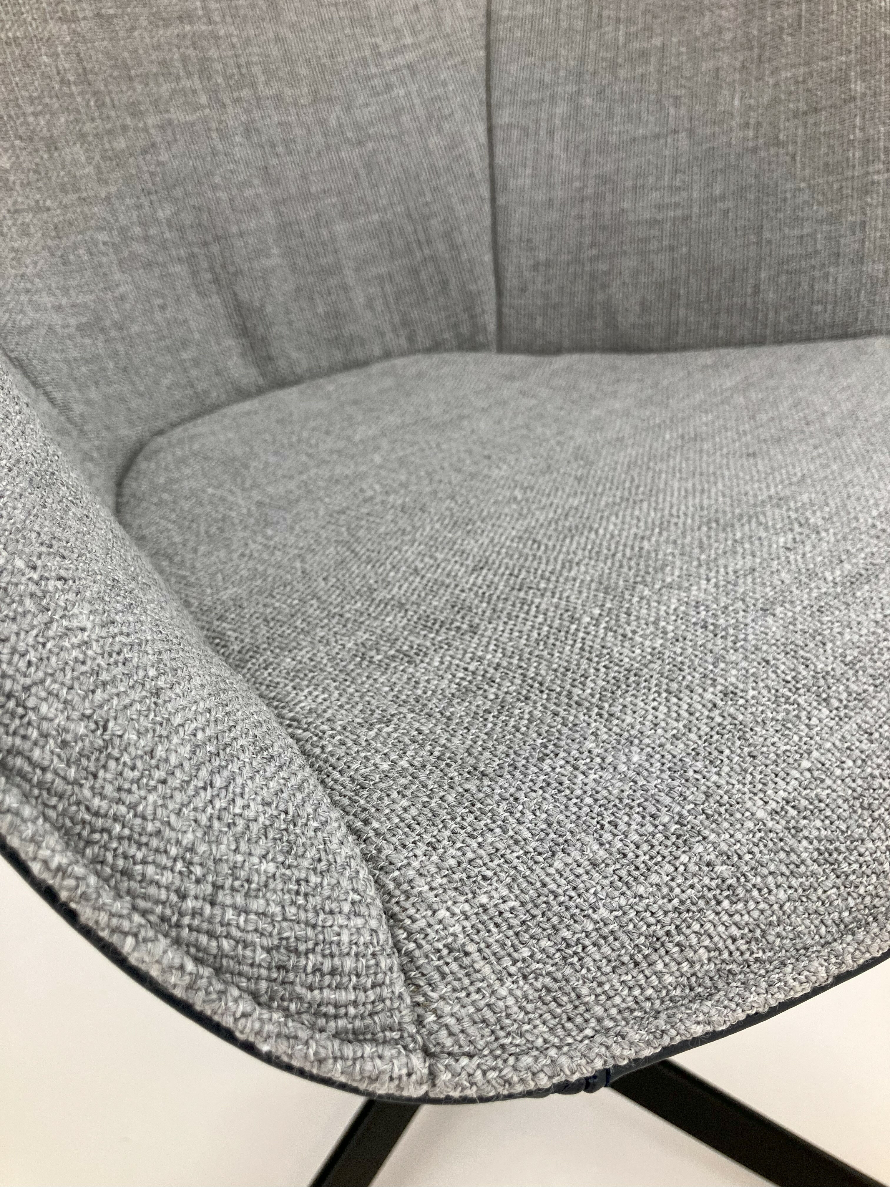 Walter Knoll - Stuhl Sheru Innen Stoff Tonga Shadow Grau Außen Leder Rodeo Soft Midnight Blue Blau Gestell Metall Schwarz - 5