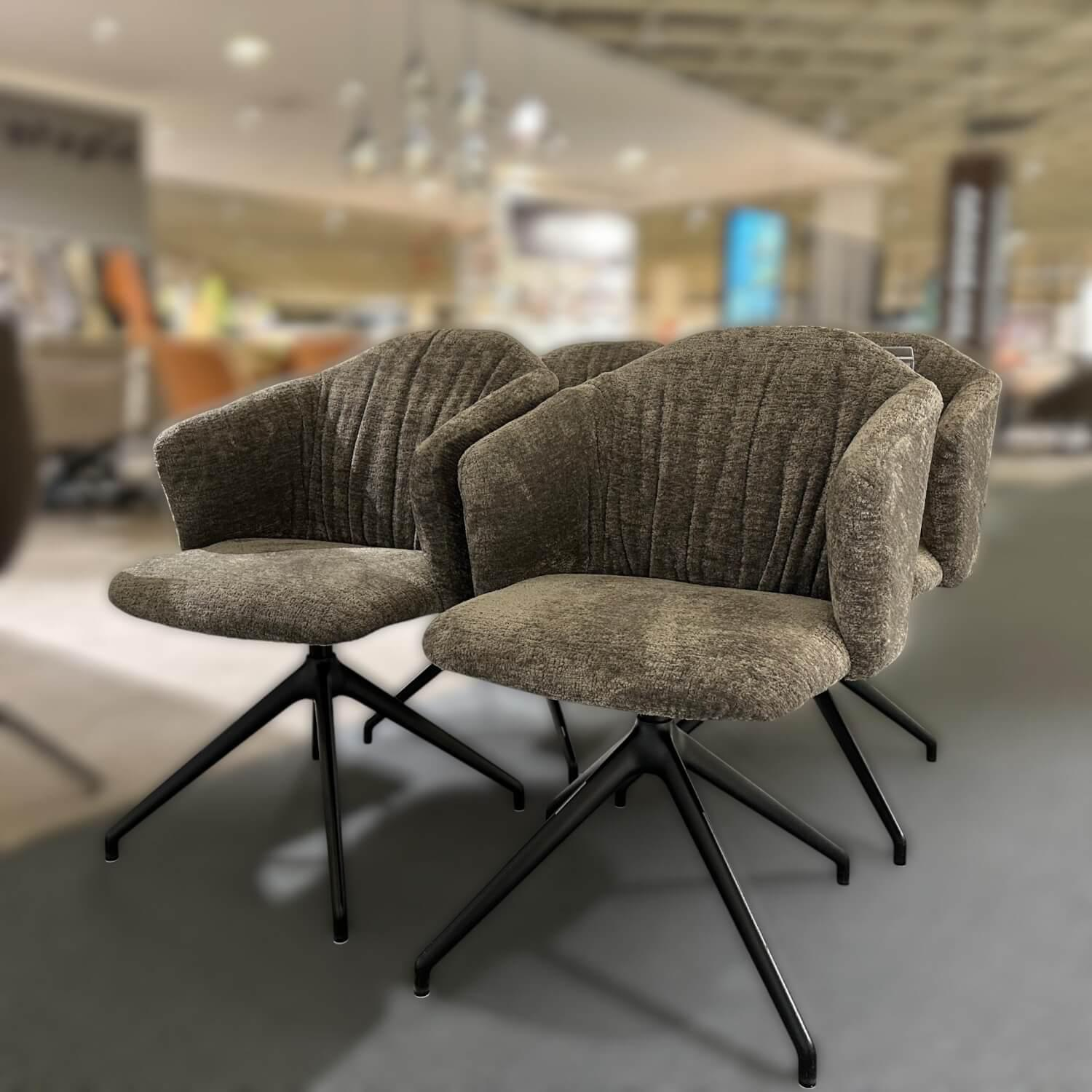 Bacher - 4er Set Armlehnstuhl Noah Stoff Cloud Stone 191 Grau Drehgestell Metall Schwarz Tiefmatt Pulverbeschichtet - 2