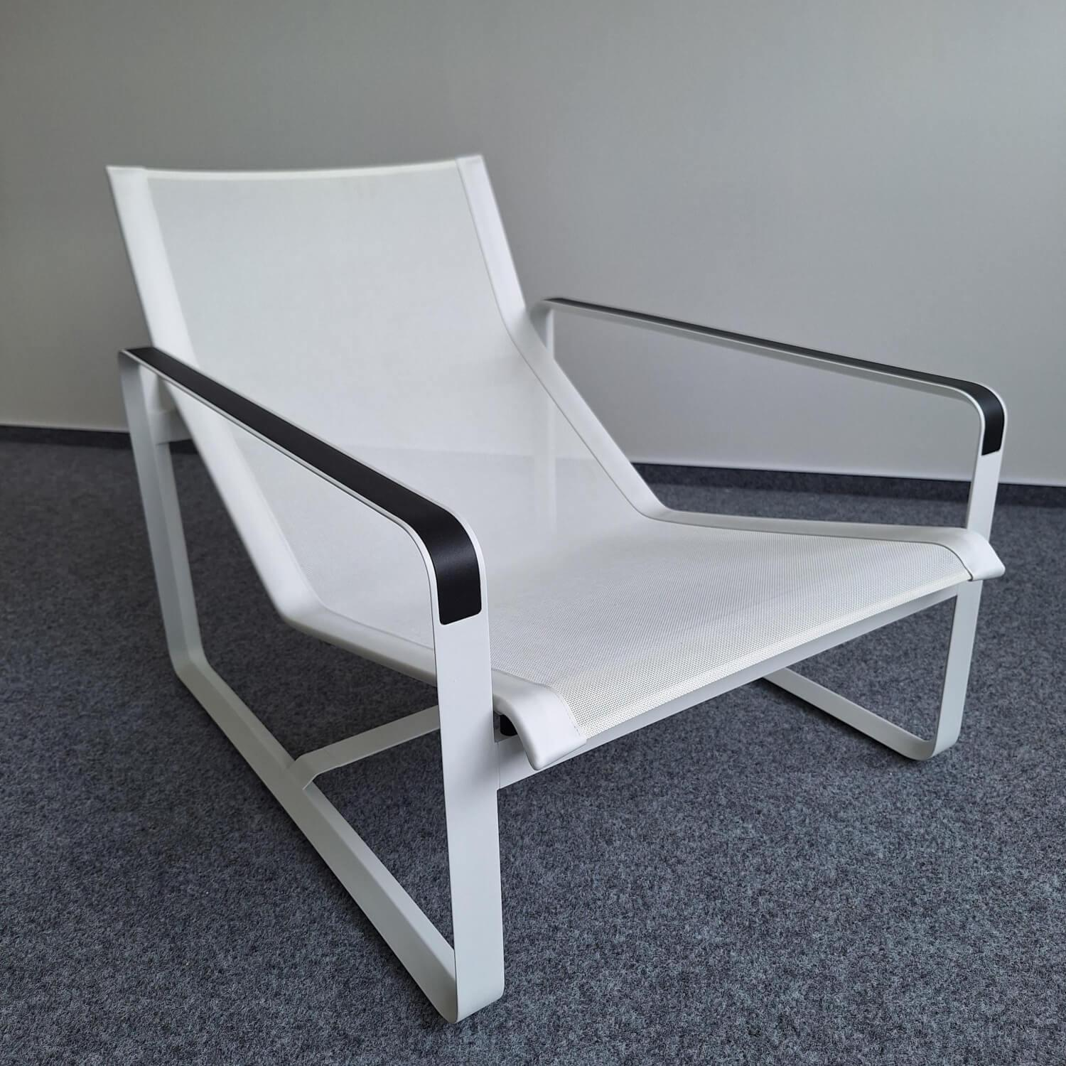 6er-Set Stuhl Neutra Easy Sitzfläche White Weiß Gestell Aluminium Lackiert Weiß