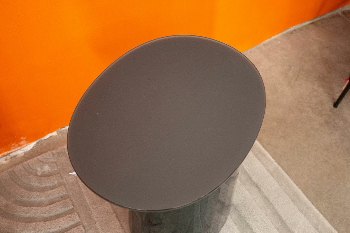 ClassiCon - Beistelltisch Pli Side Table Platte Glas Hinterlackiert Onyxschwarz Gestell Edelstahl Onyxschwarz - 5