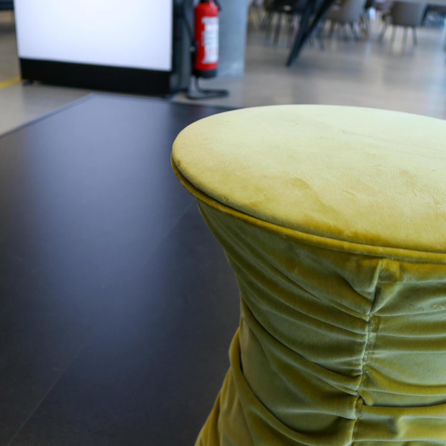 Walter Knoll - Hocker Bellows Collection 22 H1 Harald 3 443 Amber - 2