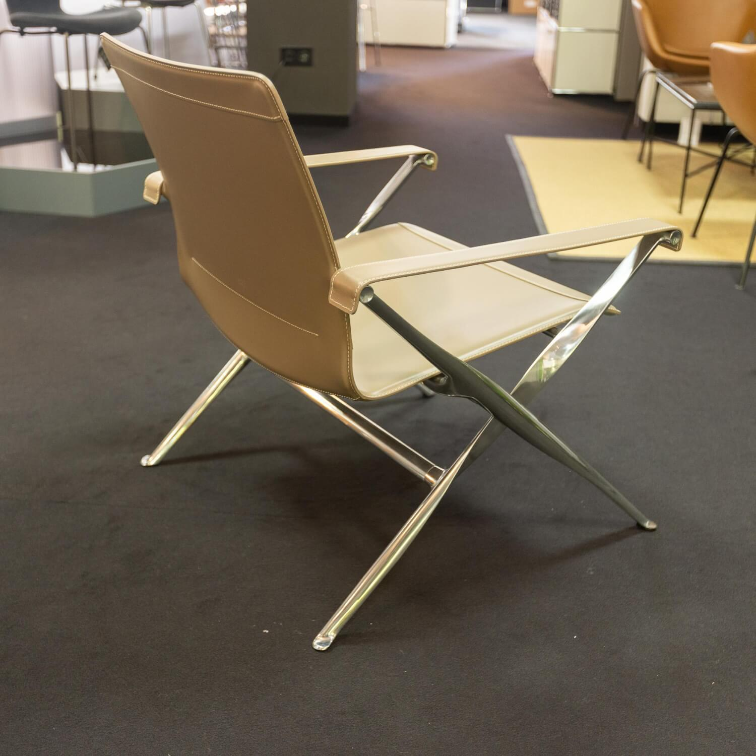 B&B Italia - Sessel Beverly 14  Kernleder Tortora 1121280 Rahmen Aluminium - 9