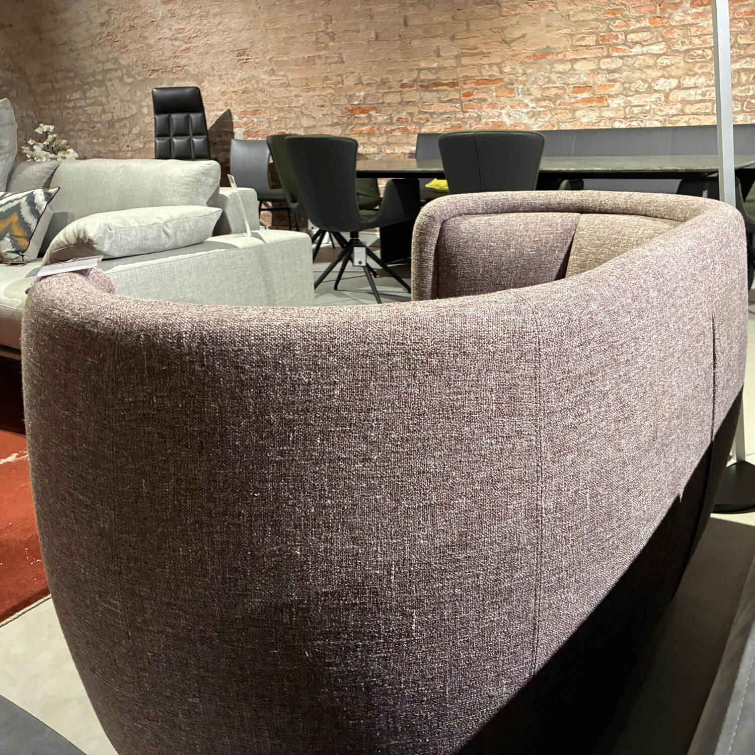Wittmann - Sofa Vuelta 140 Stoff Gent Aubergine Rosa Füße Metall Bronze Pulverbeschichtet - 4