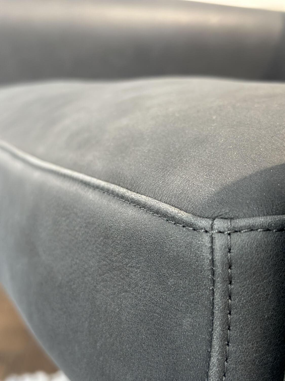 Bielefelder Werkstätten - Sessel Legend 172 1000 Leder Java Vulcano Grau Kreuzfuß Metall Schwarz Matt Pulverbeschichtet Mit Hocker - 4