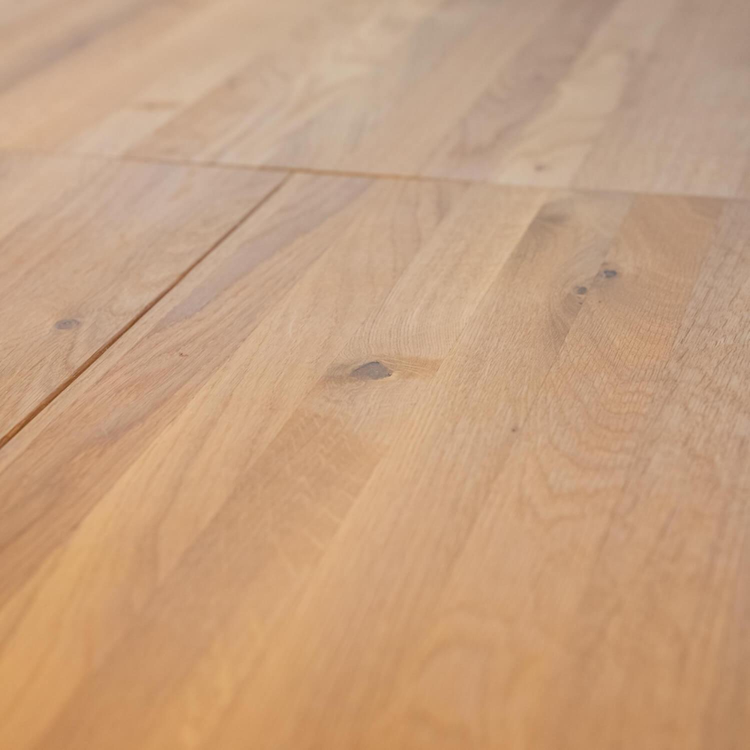 standard - Esstisch Rennes Platte Eiche Rustik Gespachtelt Geölt Gestell Schwarz Lackiert Mit Auszug - 3