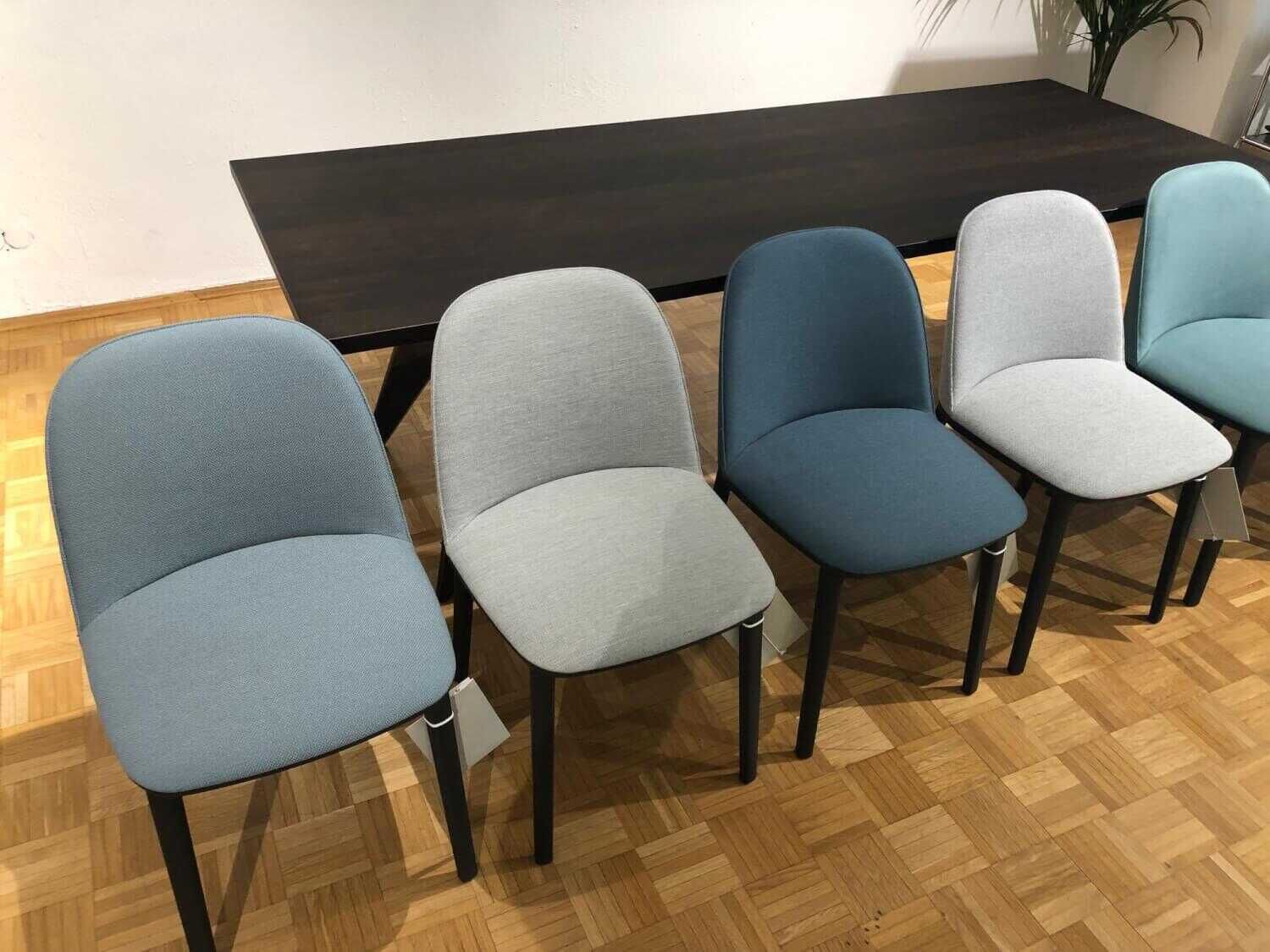Vitra - Esstischgruppe Tisch EM Table Jean Prouvé mit 6 Softshell Side Chairs - 15