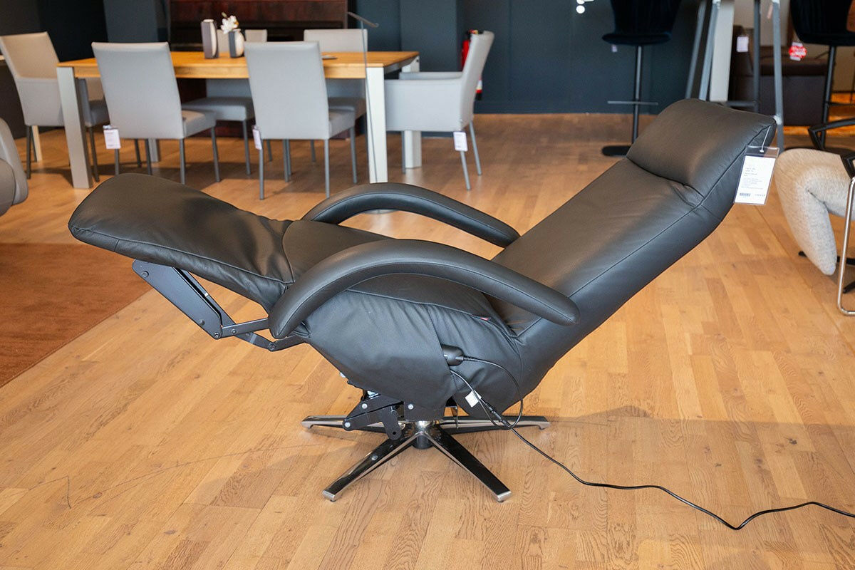 Strässle - Relaxsessel Simba Leder Pampas 70540 Schwarz Gestell Aluminium 3-Motorisch - 5