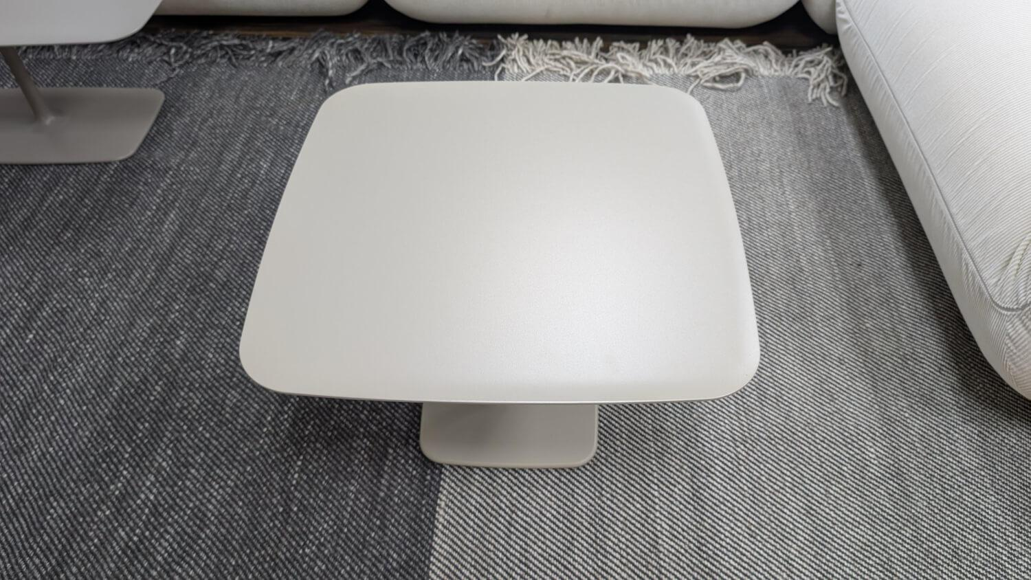 COR - Beistelltisch Jalis Quadratisch Platte MDF Beige Pulverbeschichtet Gestell Metall Beige Lack NCS S4005Y20R Beige - 5