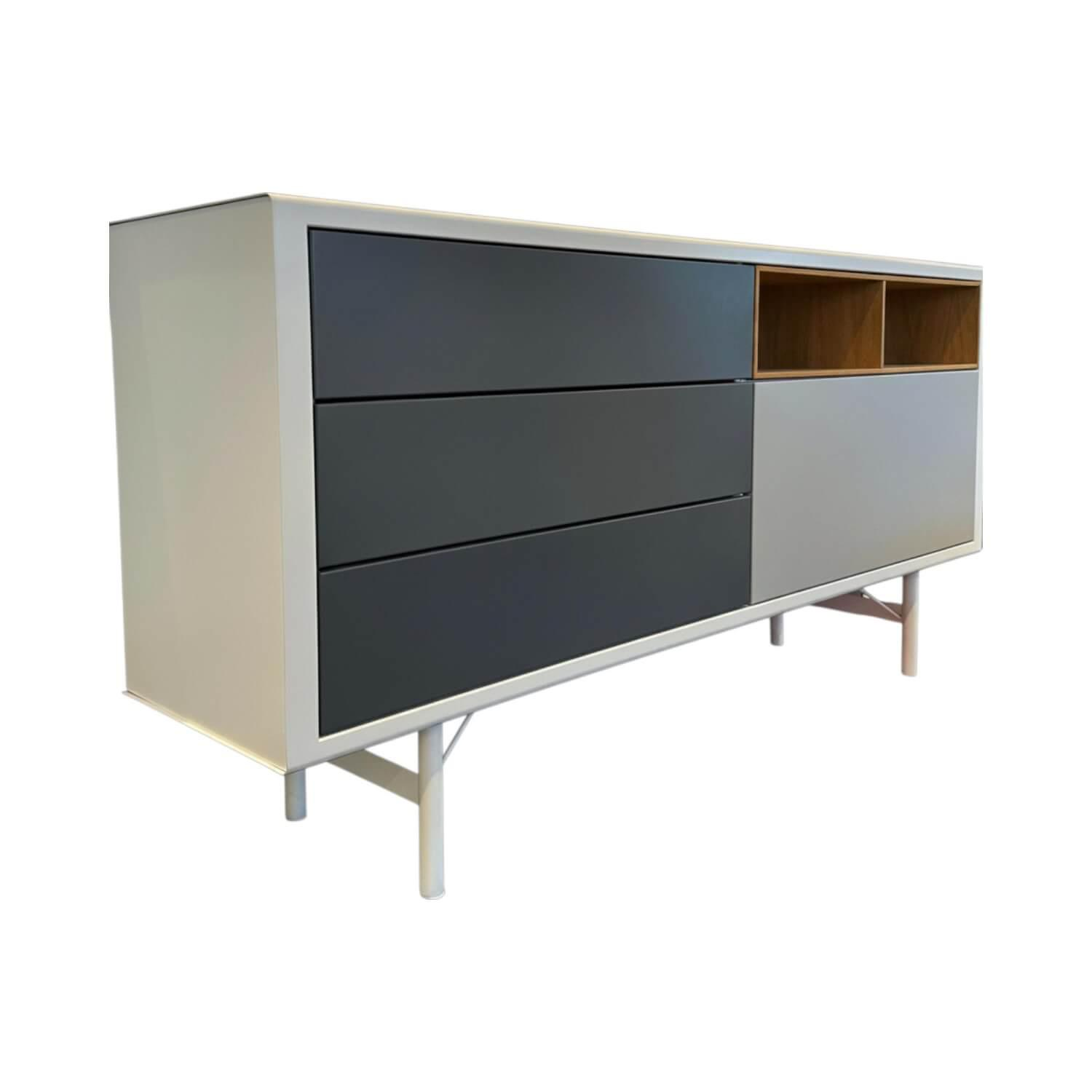 Müller Möbelwerkstätten - Sideboard S36 H3 168 Lack RAL9010 Weiß RAL7012 Basaltgrau Grau Offener Stauraum Eiche Gestell Rundrohrfuß Weiß - 1
