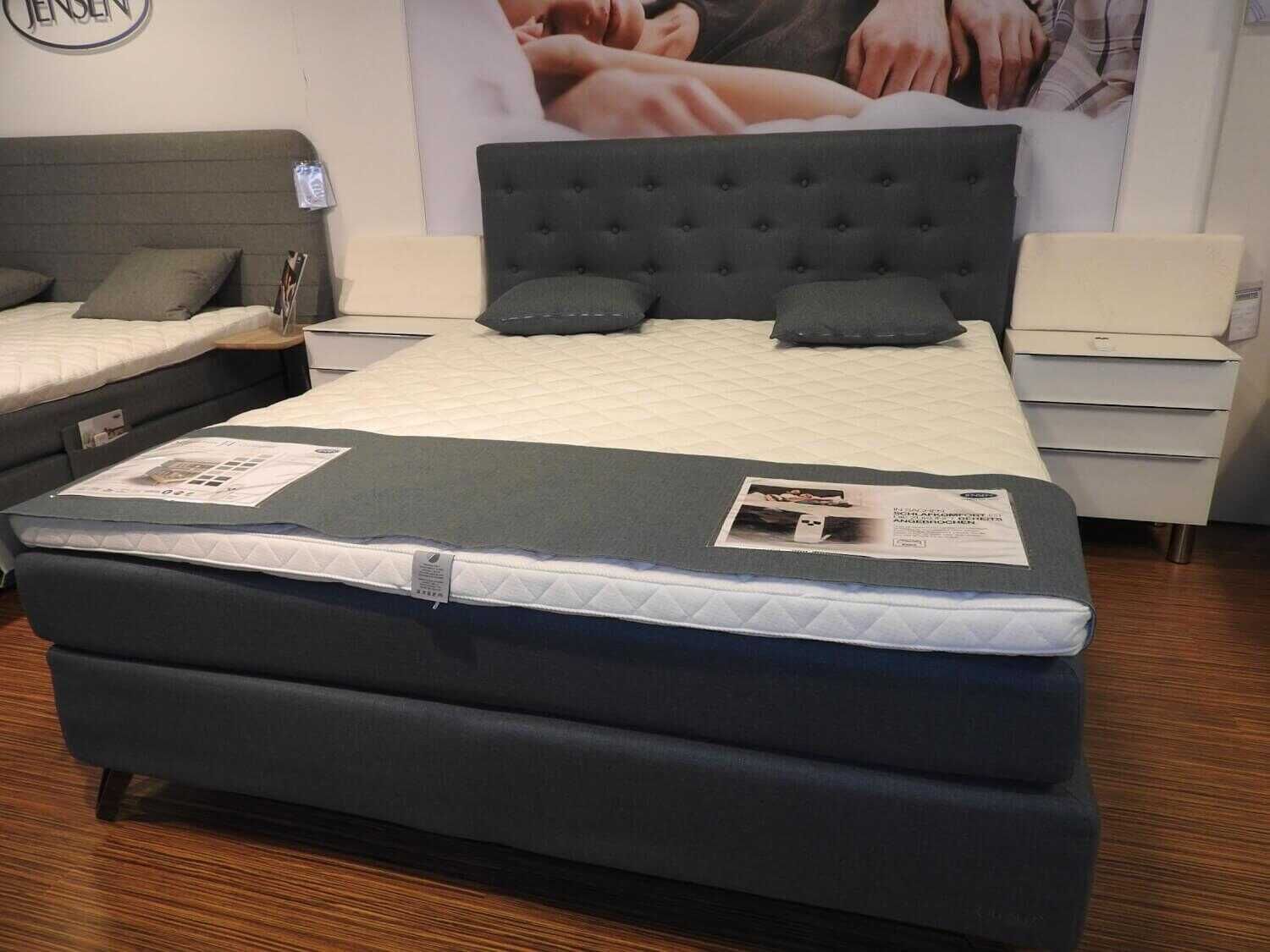 Jensen - Boxspringbett Signature J4 Stoff Blau Comfort Adjustment mit Topper - 2