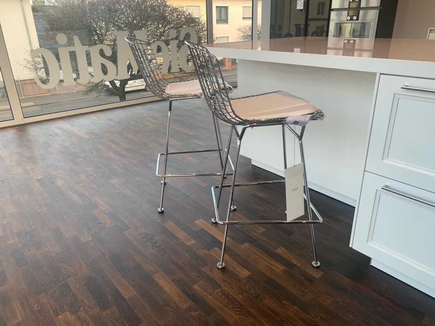 Knoll International - 2er-Set Barhocker Bertoia Verchromt Sitzkissen Leder Z Sabrina Weiß - 3