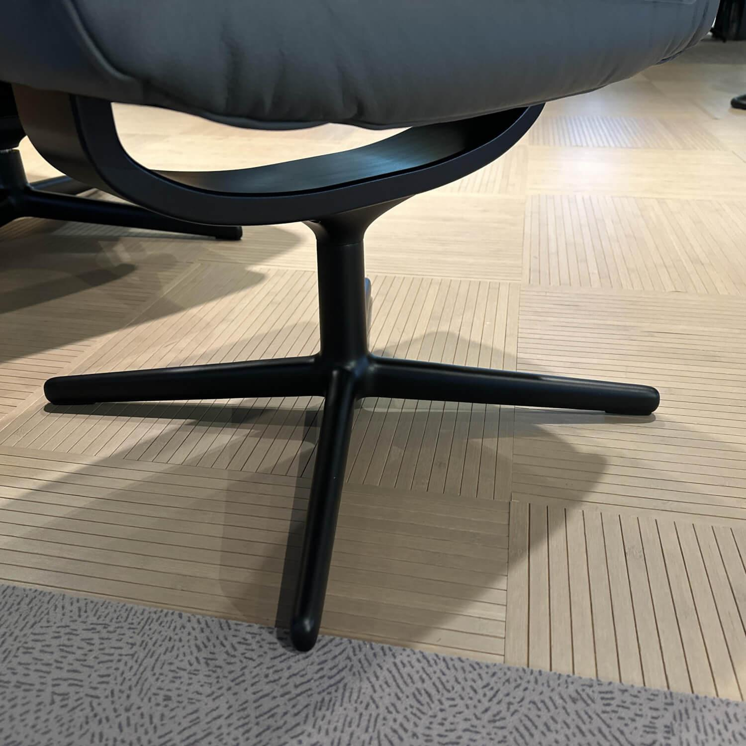 Stressless - Sessel Sunrise M Leder Batick 79 Grey Grau Gestell Cross 45 Matt Black Holzfarbe 05 Schwarz Mit Hocker - 3