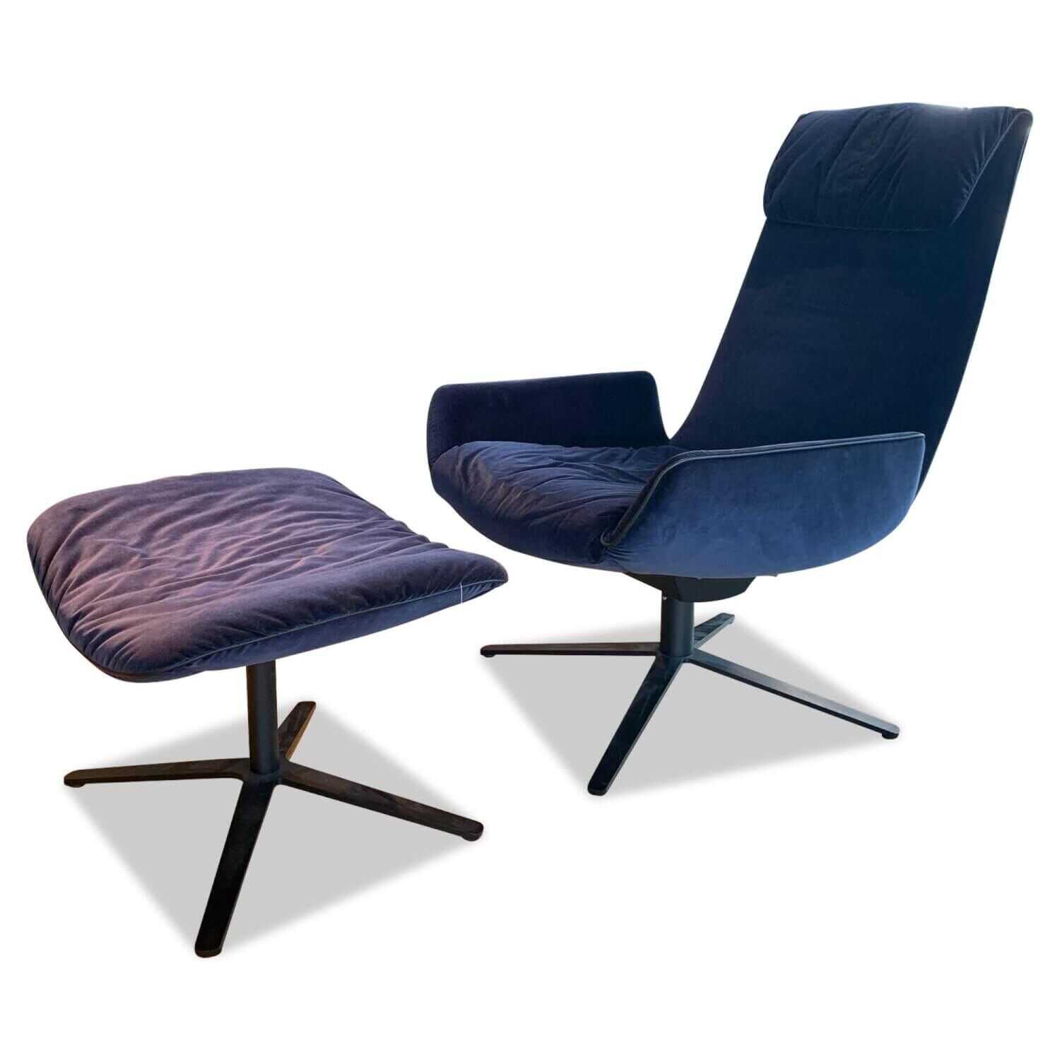 Freifrau - Sessel Lounge Chair Amelie Stoff Harald 3  Dunkelblau 293 mit Hocker - 1