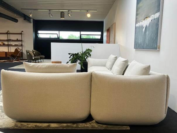 COR - Ecksofa Jalis Stoff 8070 Kreide Weiß Paspelierung Stoff 5095 Kitt/Zementgrau - 6
